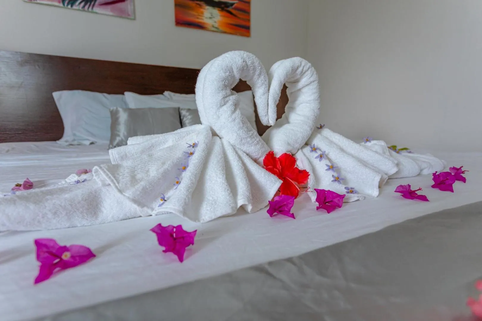 Bed in Violet Inn Hotel