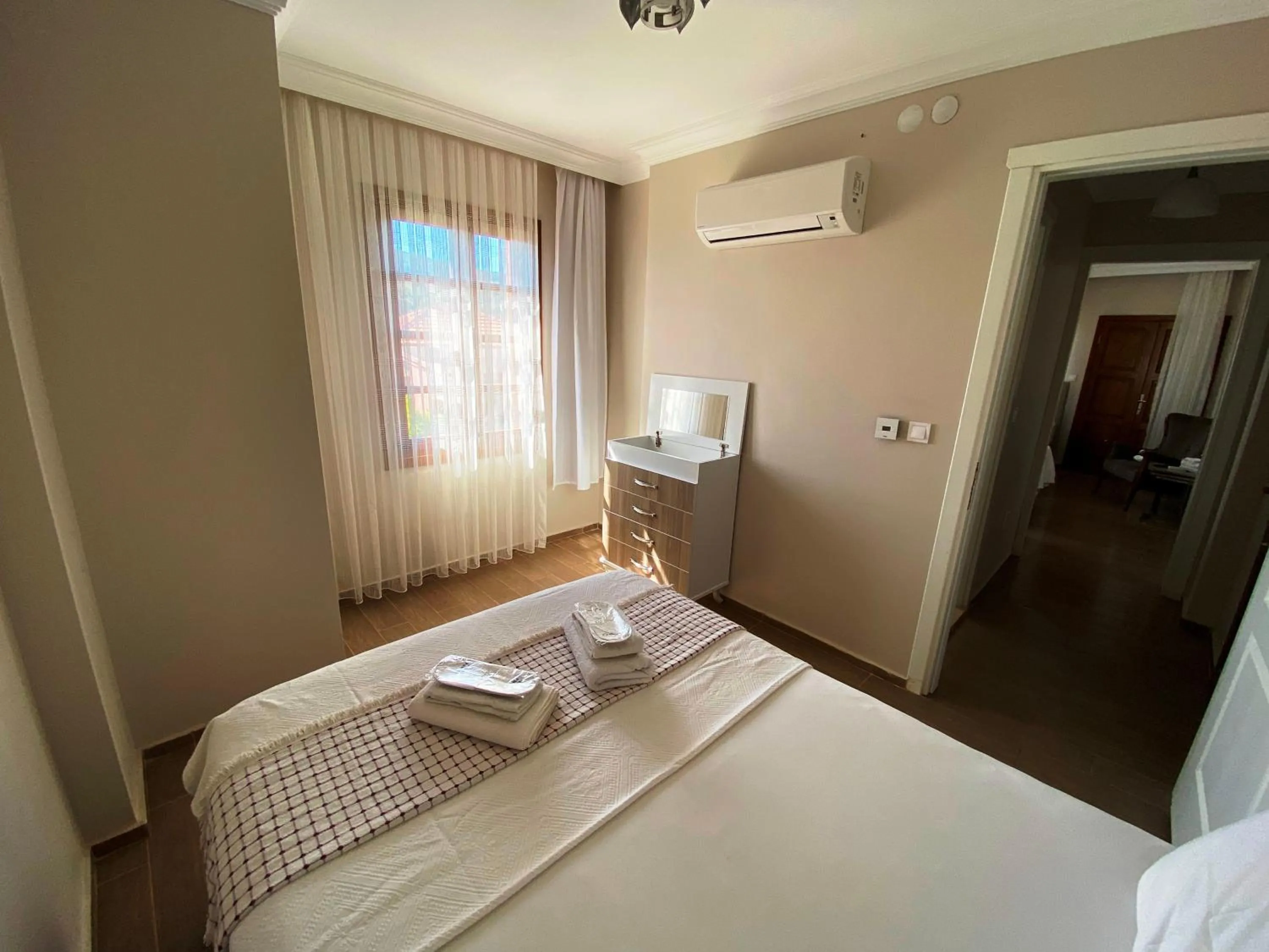 Bed in Mai Otel Cunda