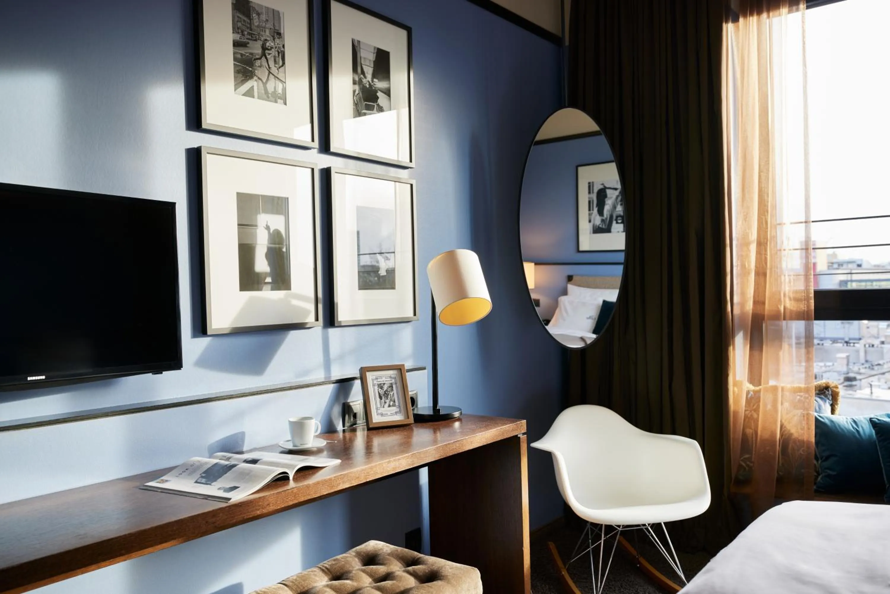 Bed in The George Hamburg