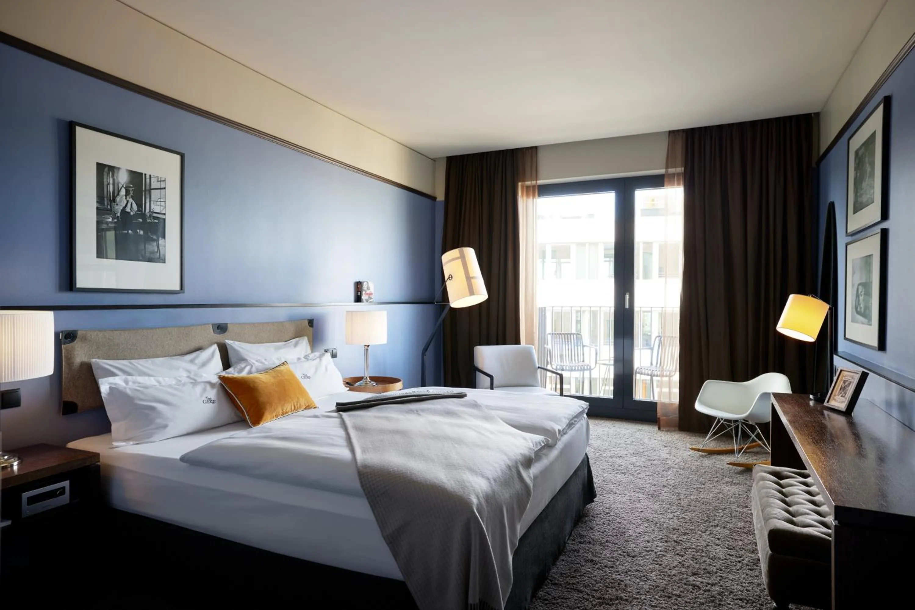 Bed in The George Hamburg