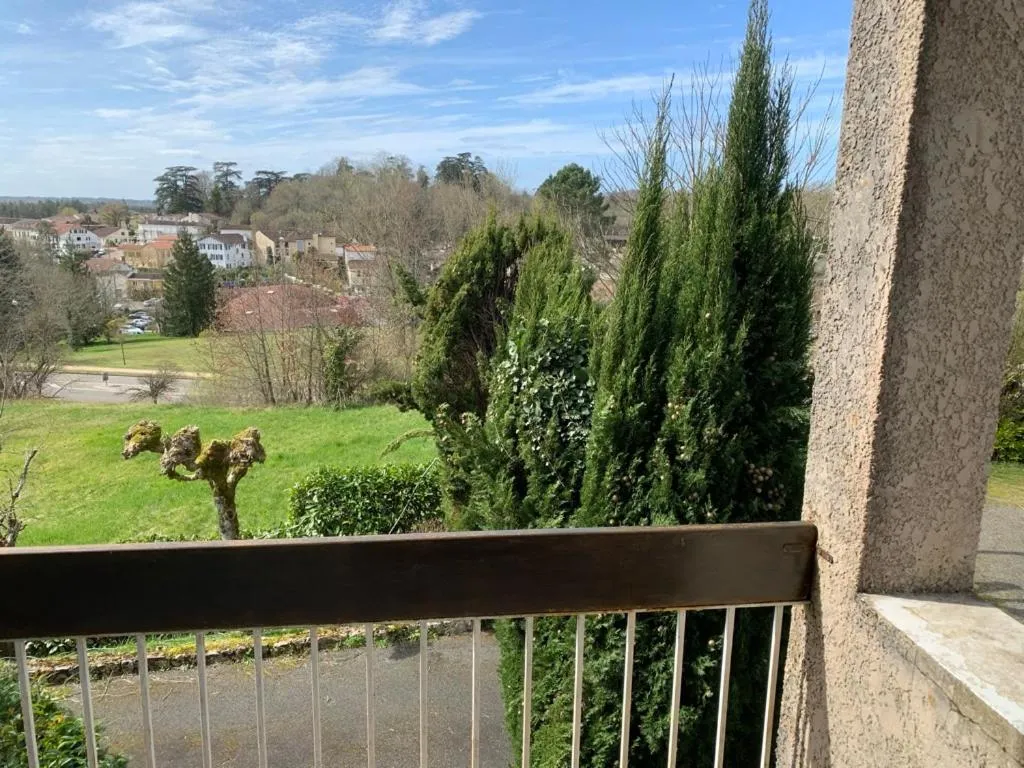 Balcony/Terrace in Résidence Les Milandes