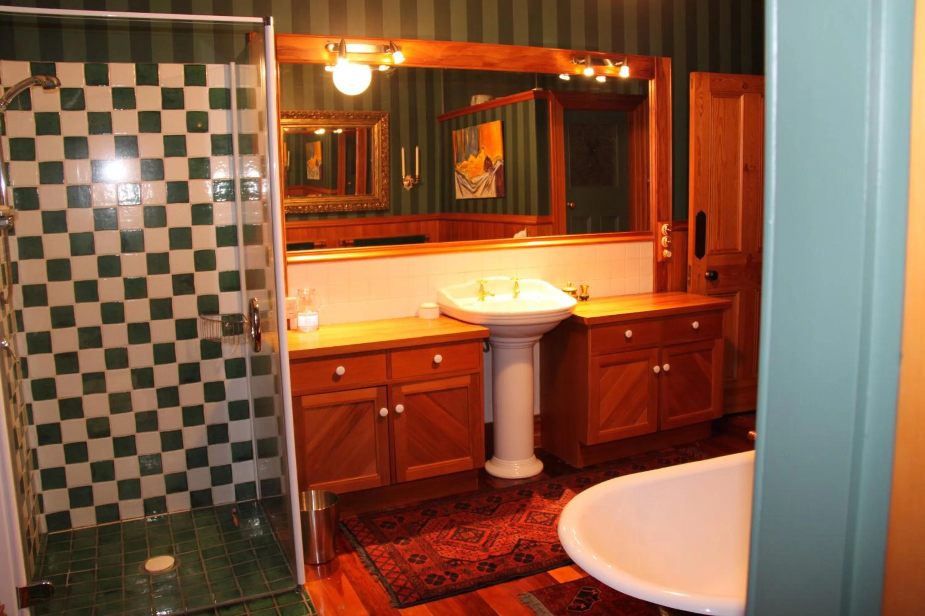 Bathroom in Villa Rouge B&B