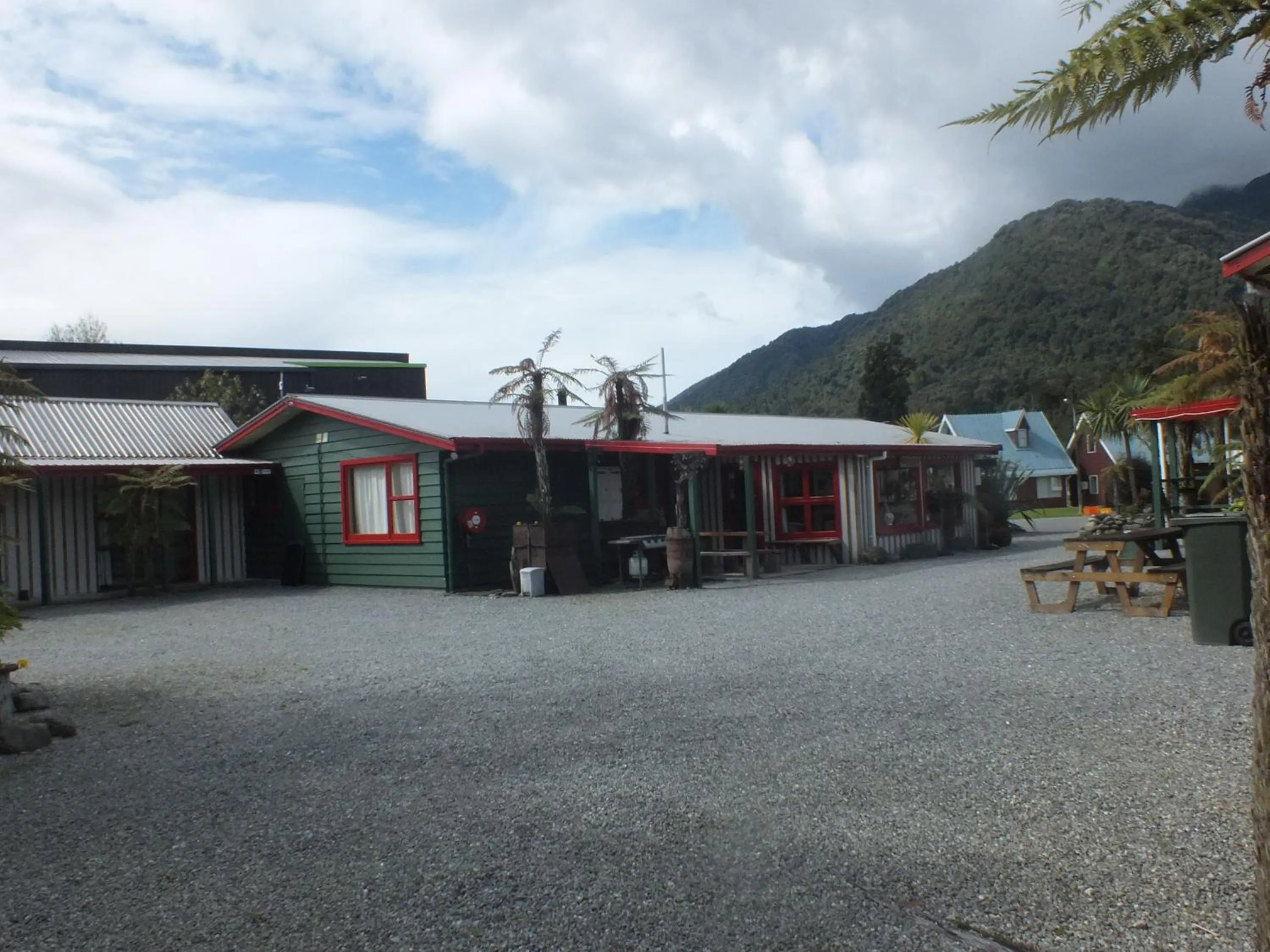 Facade/entrance in Glow Worm Accommodation