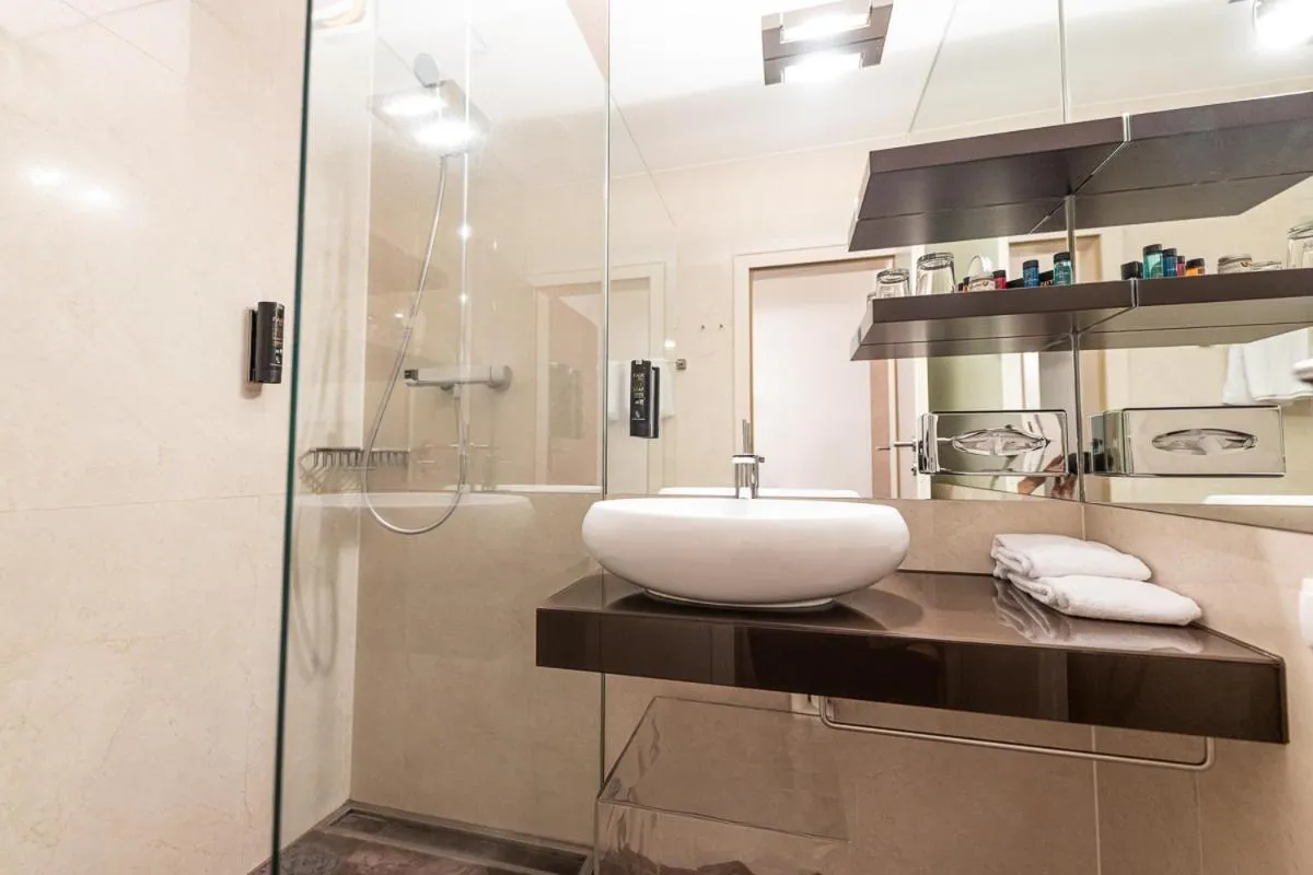 Shower in Maiers Kuschelhotel Loipersdorf - ADULTS ONLY