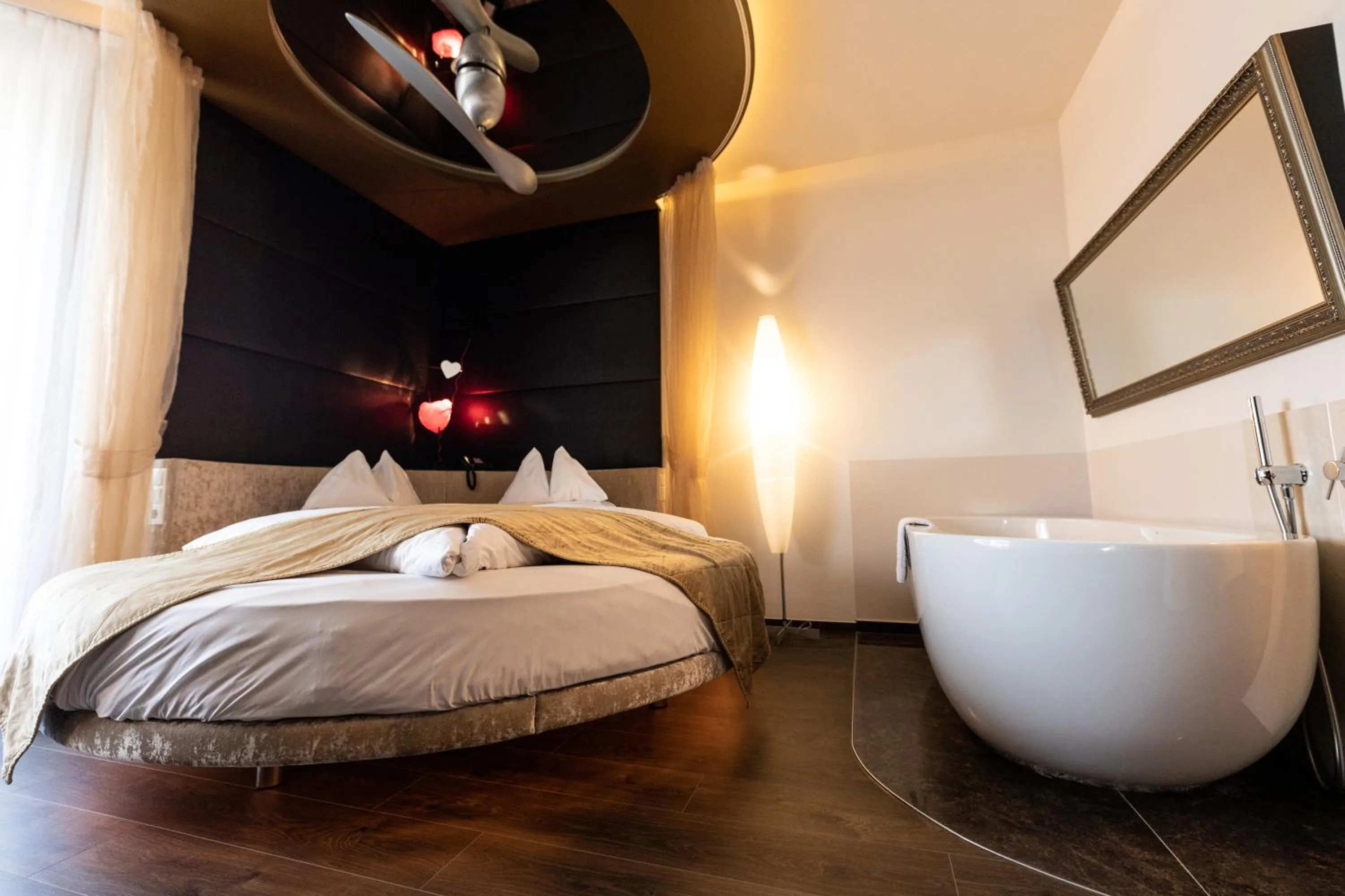 Bed in Maiers Kuschelhotel Loipersdorf - ADULTS ONLY