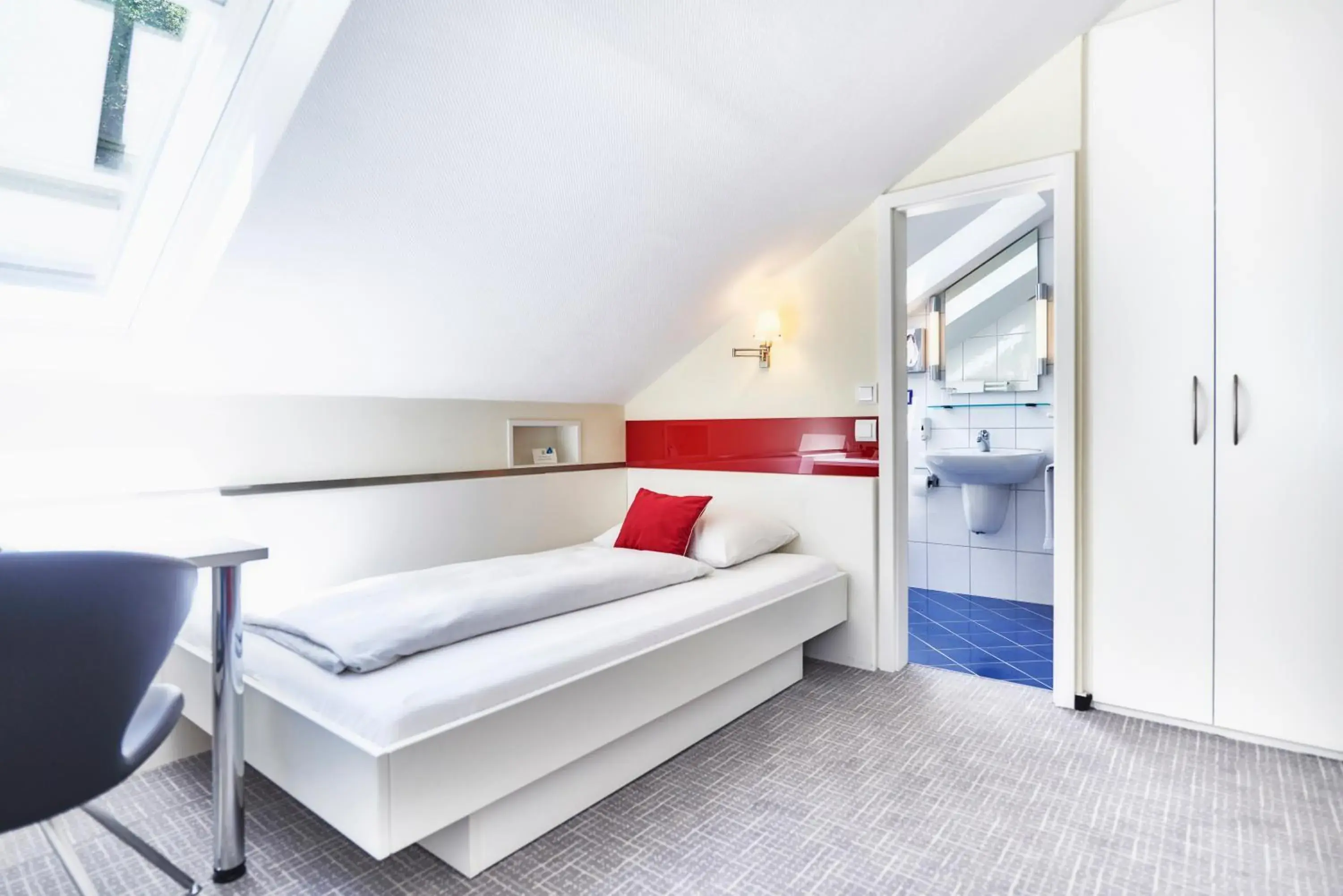 Single Room in Waldhotel Sulzbachtal Single Room in Waldhotel Sulzbachtal