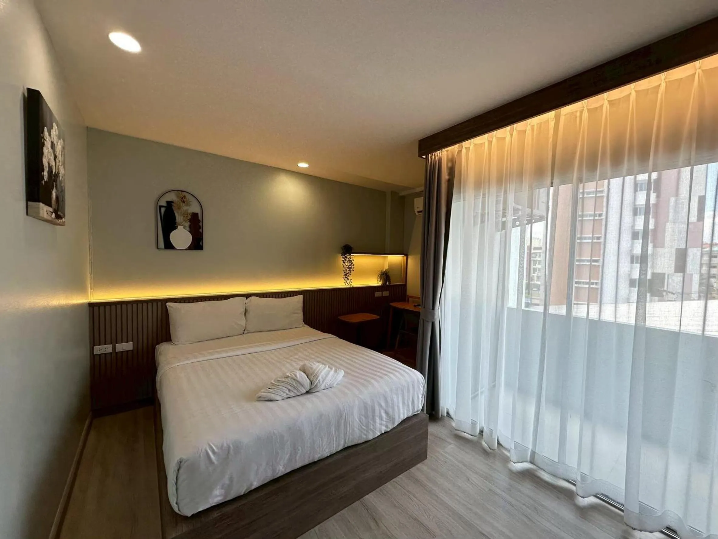 Photo of the whole room, Bed in บันดารี่ ริชชี่ (Bhundaree Richy)