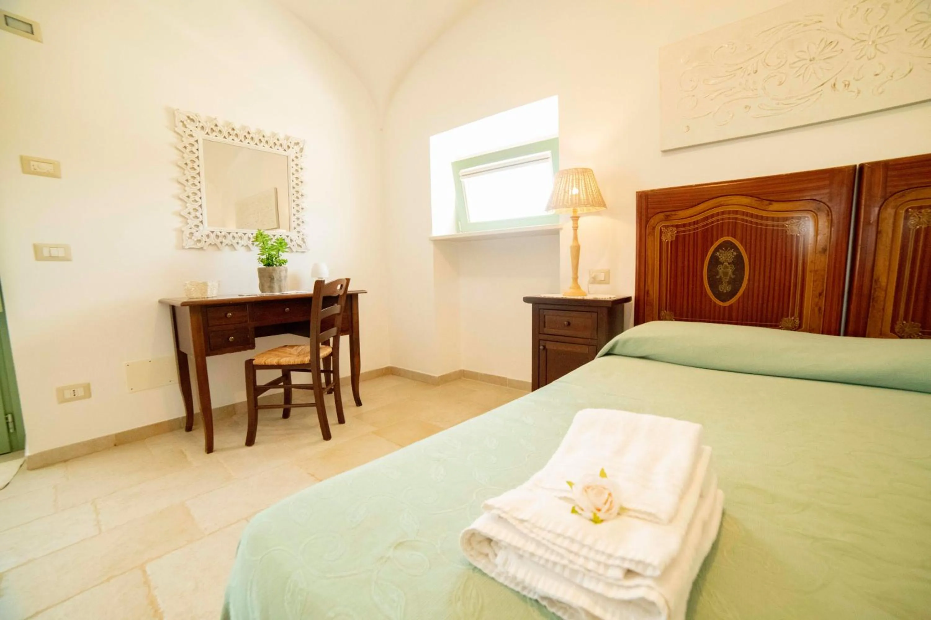 Bed in Coppola di Seta