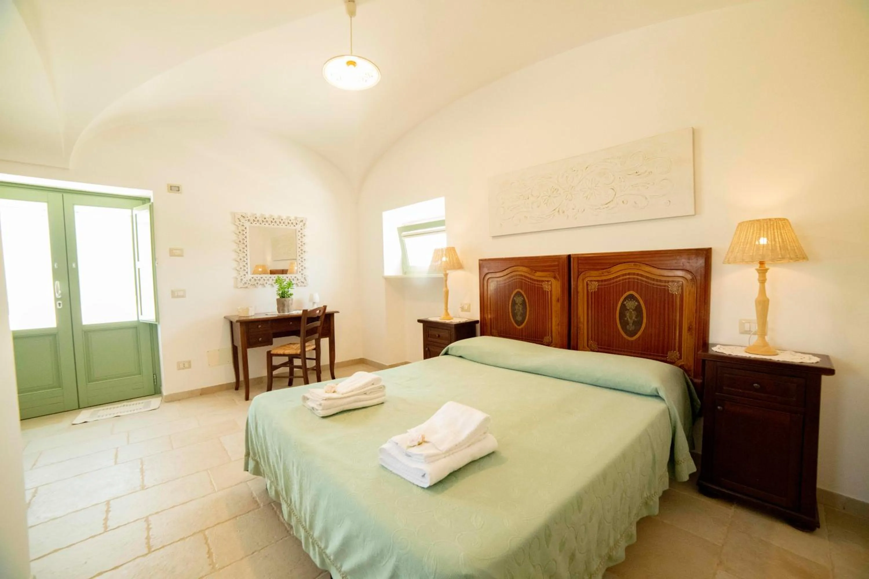 Bed in Coppola di Seta