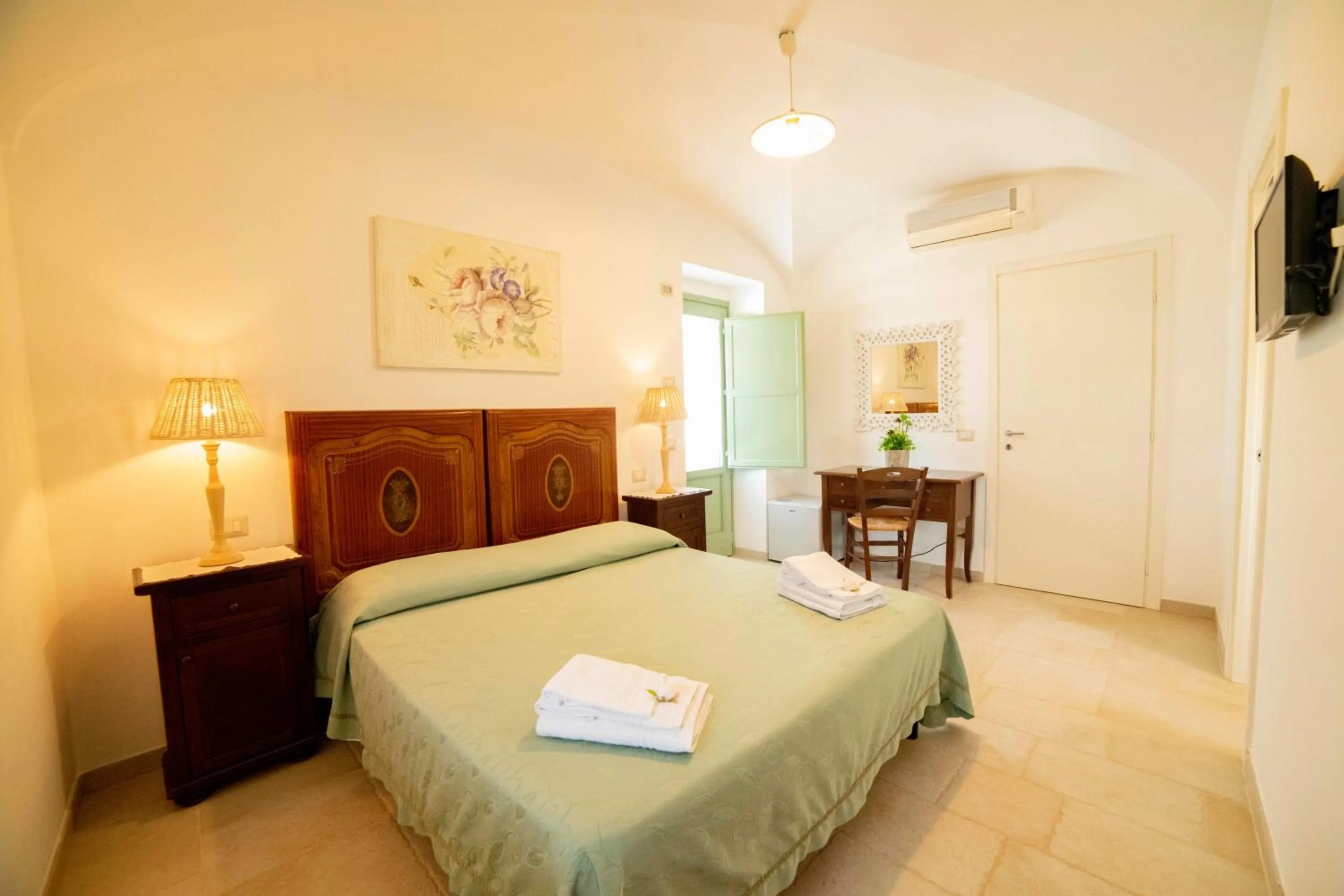 Bed in Coppola di Seta