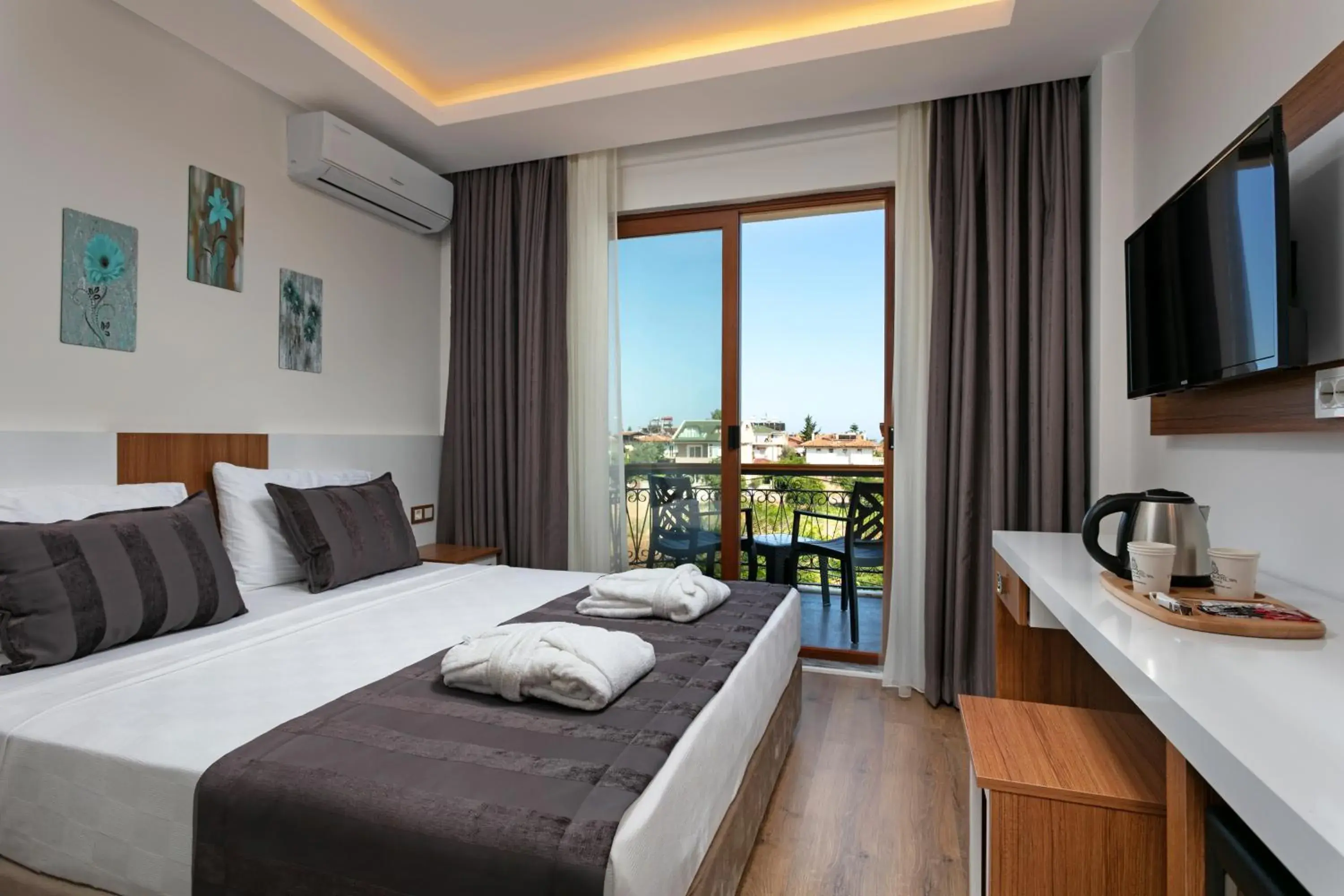 Large Double Room - single occupancy in Le Marden Hotel Spa Large Double Room - single occupancy in Le Marden Hotel Spa