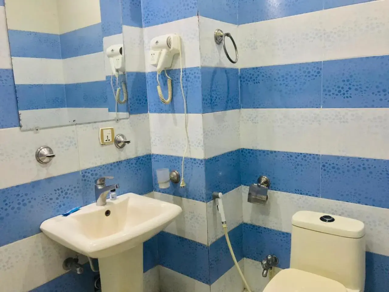 Budget Double Room in Hotel Tulip Inn Budget Double Room in Hotel Tulip Inn