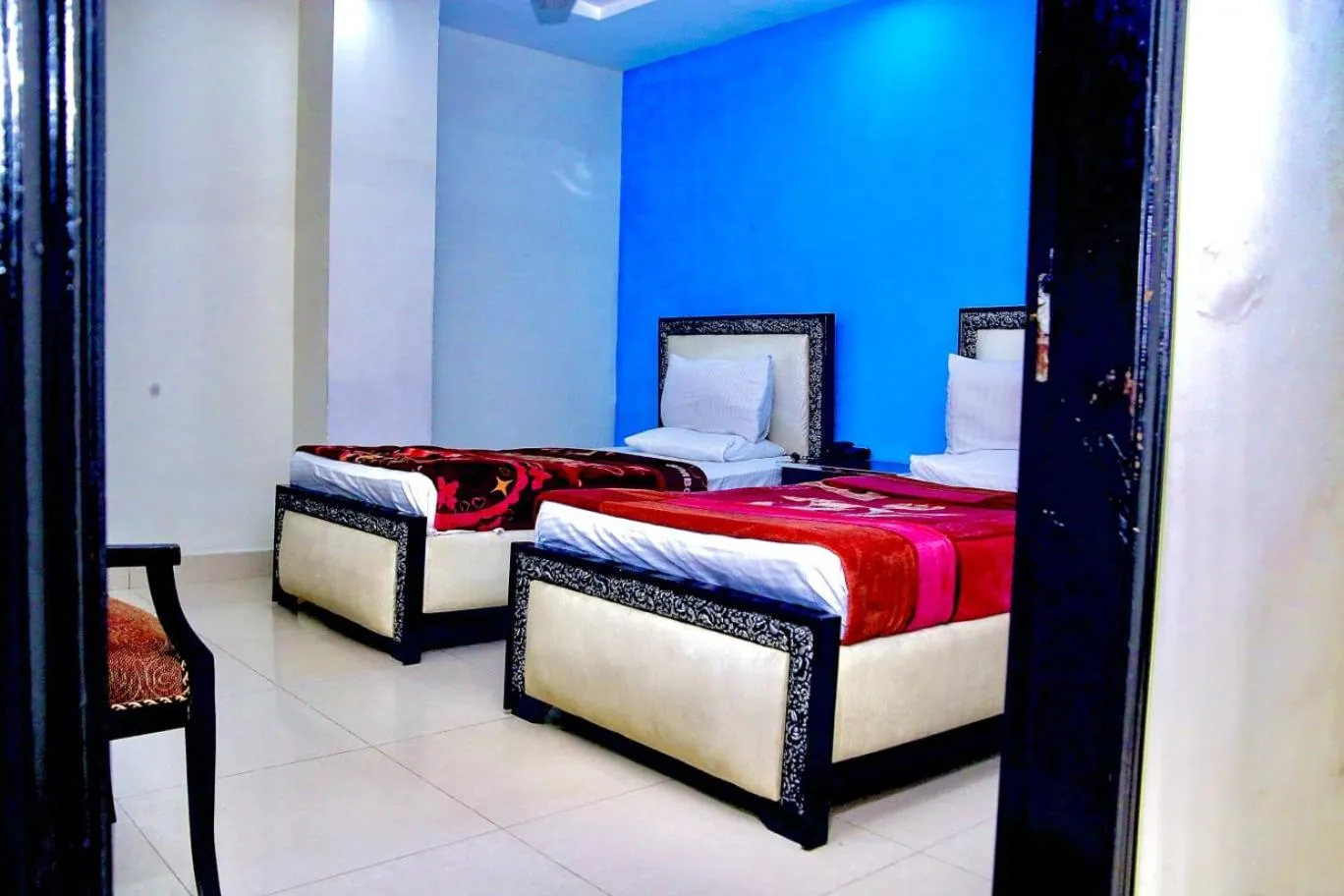 Bedroom, Bed in Hotel Tulip Inn