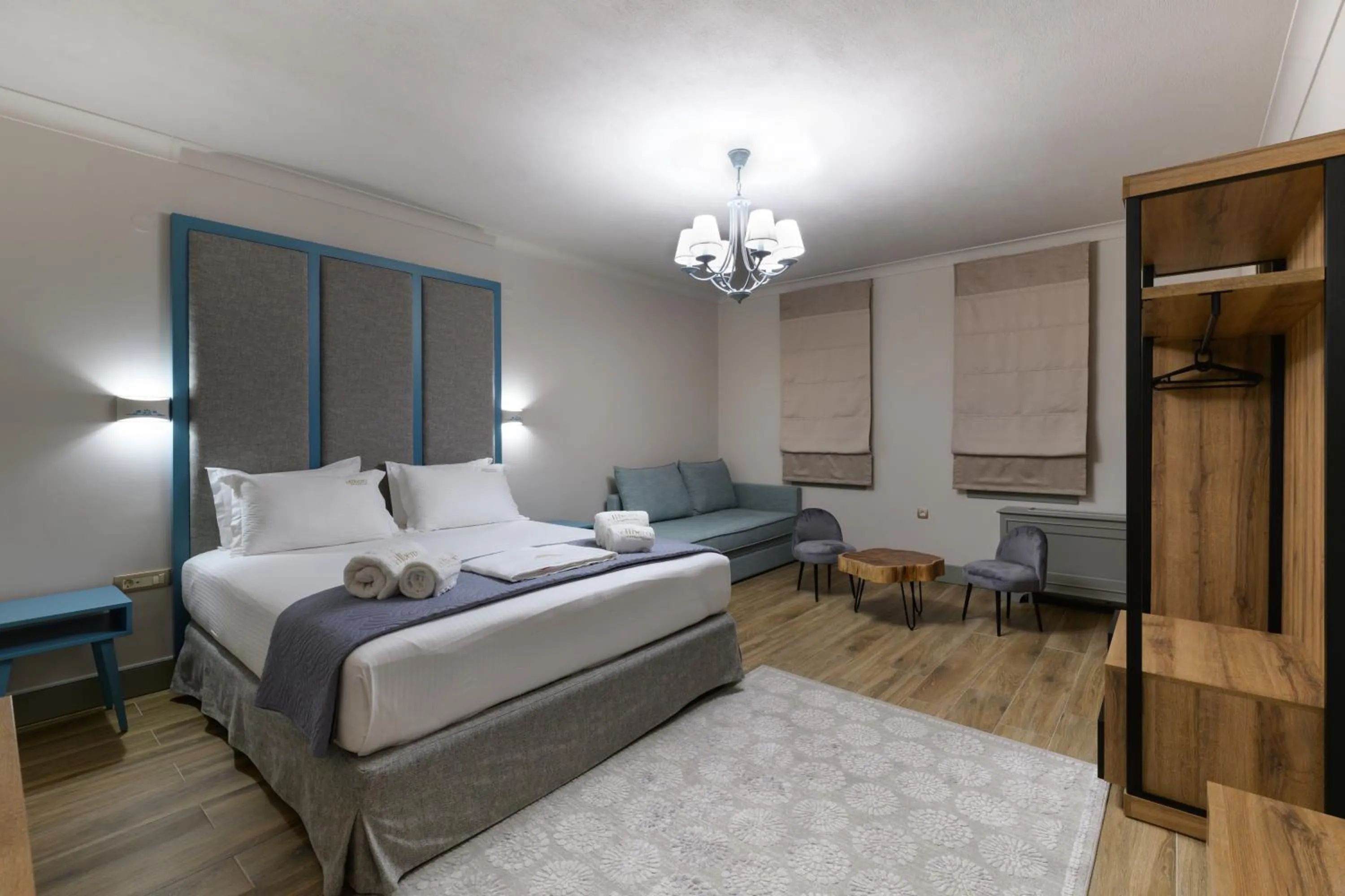 Bed in Álbero Hotel