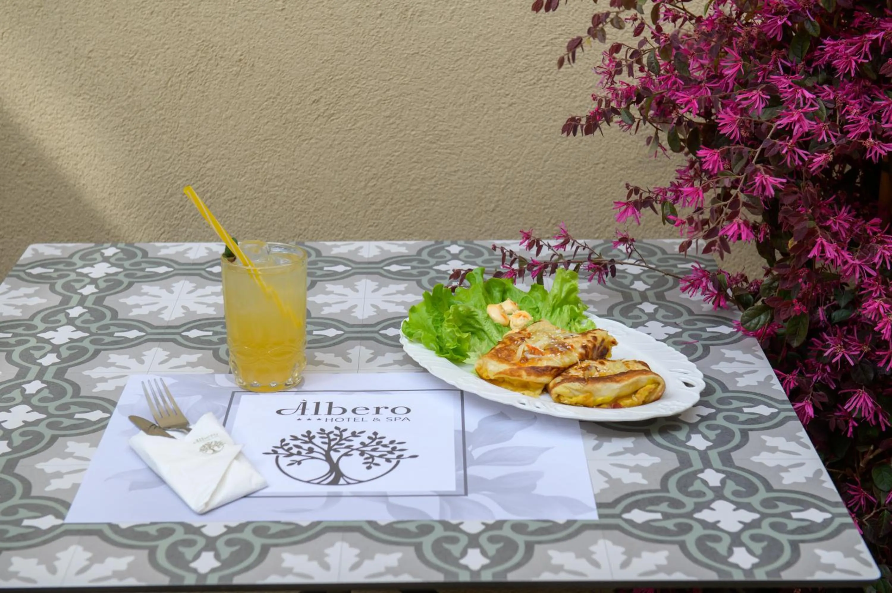 Breakfast in Álbero Hotel