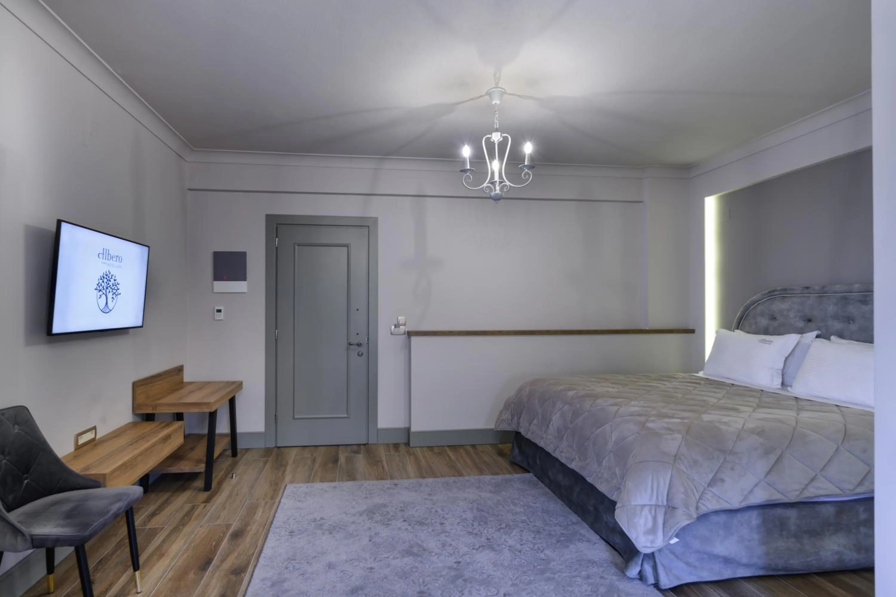 Bedroom in Álbero Hotel