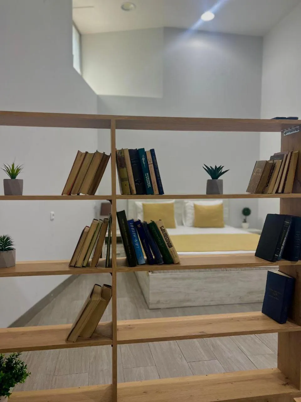 Living room in Menua by Horizon Hotels, Yerevan