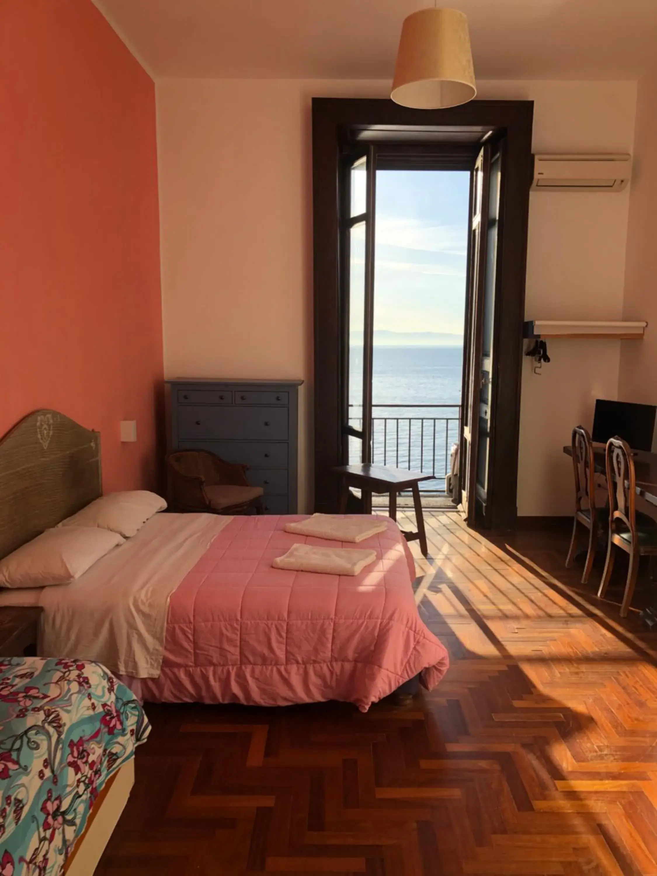 Double Room with Balcony and Sea View in B&B Vista Mare Double Room with Balcony and Sea View in B&B Vista Mare