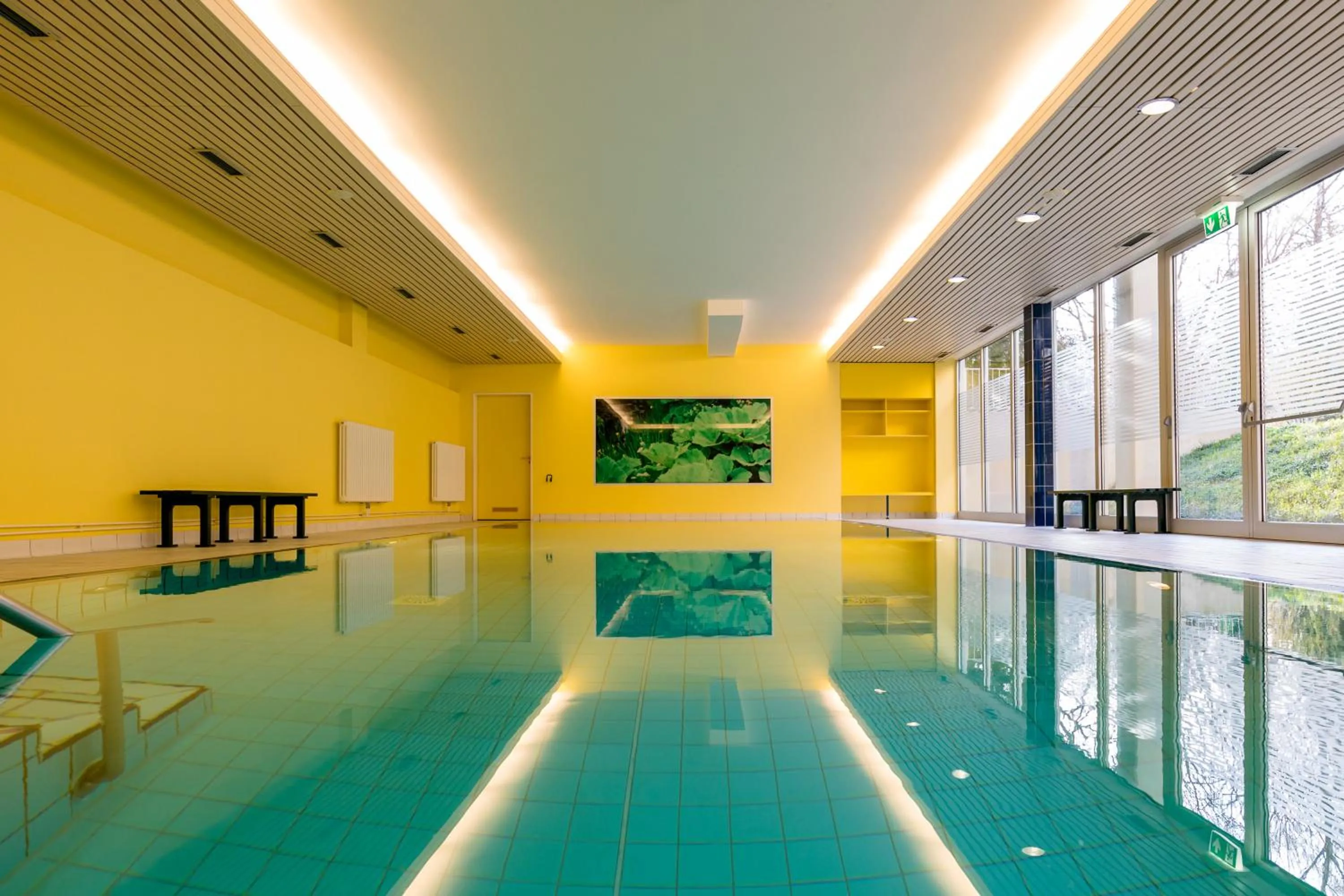 Swimming pool in Schlosspark Hotel