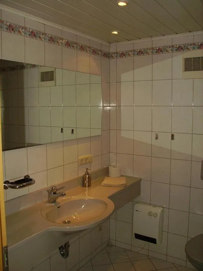 Bathroom in Hotel Rossner