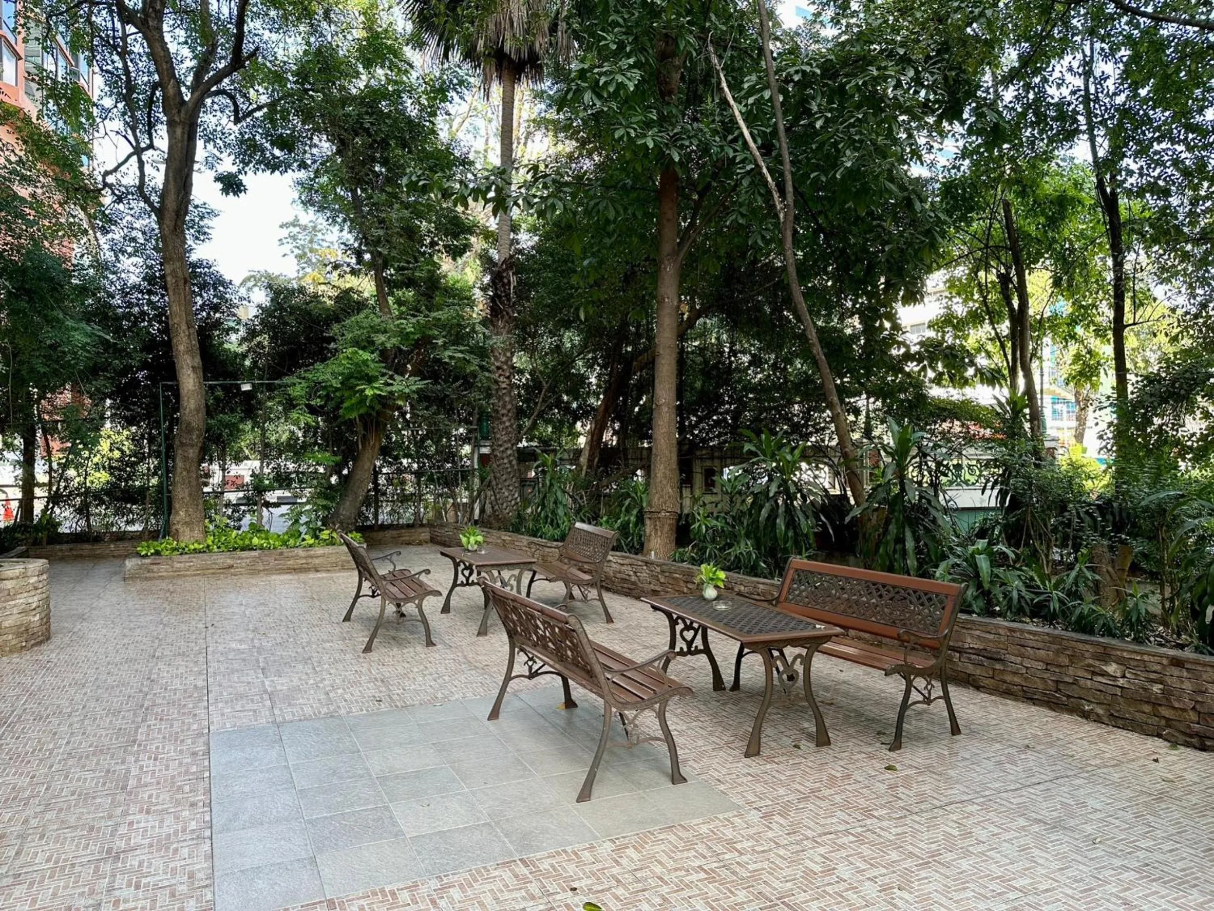 Property building in Calypzo Bangkok