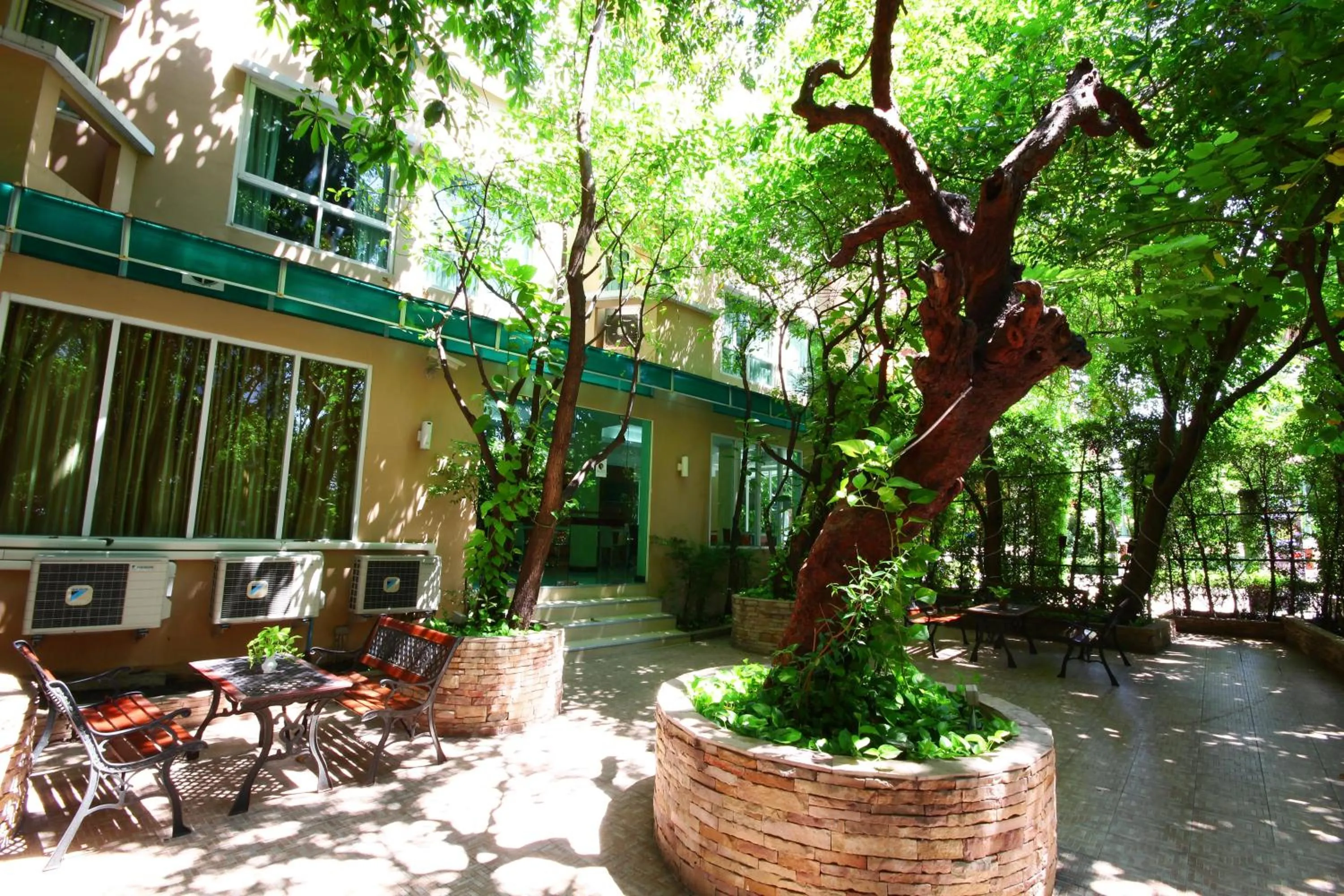 Patio in Calypzo Bangkok