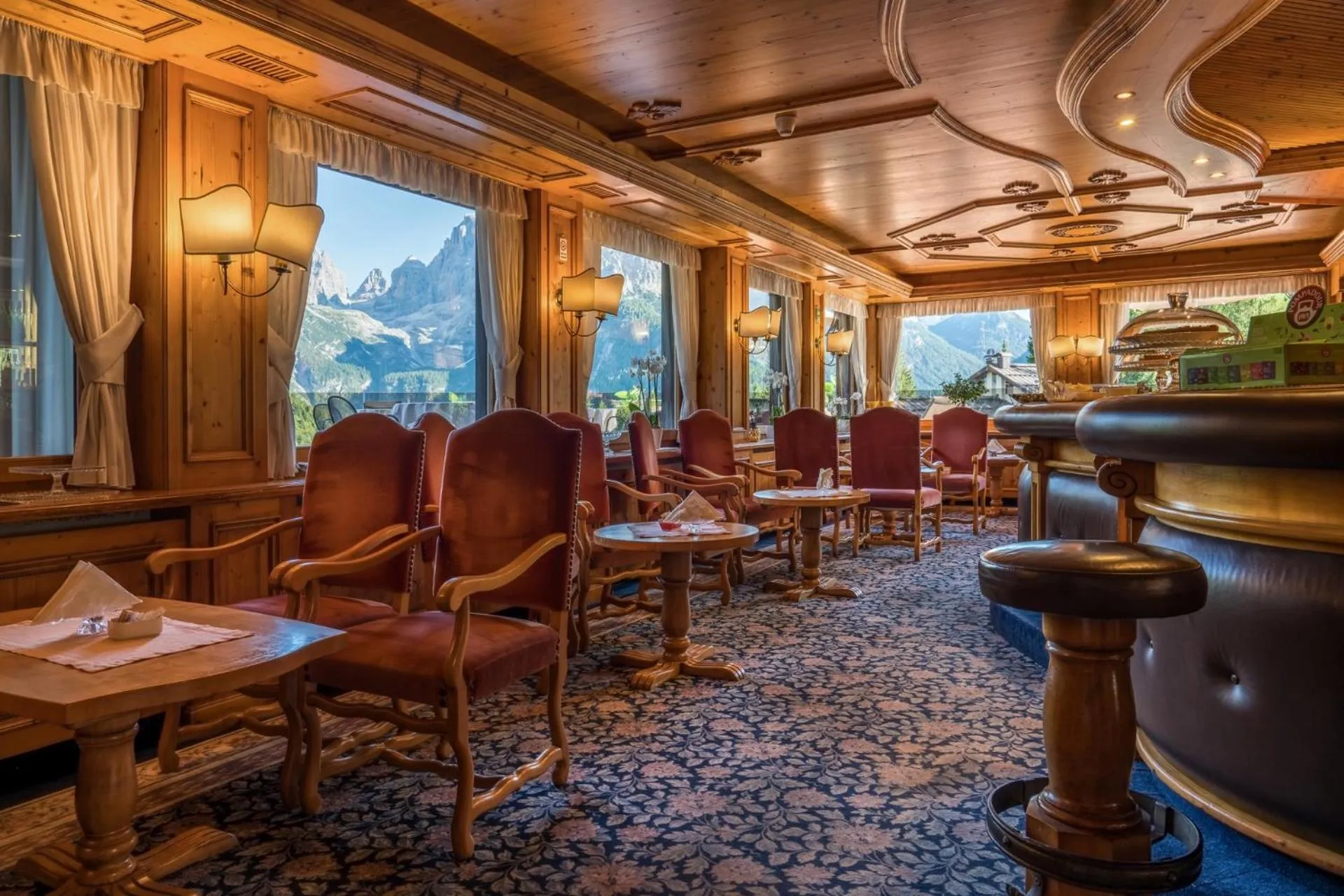 Lounge or bar in Hotel Lorenzetti