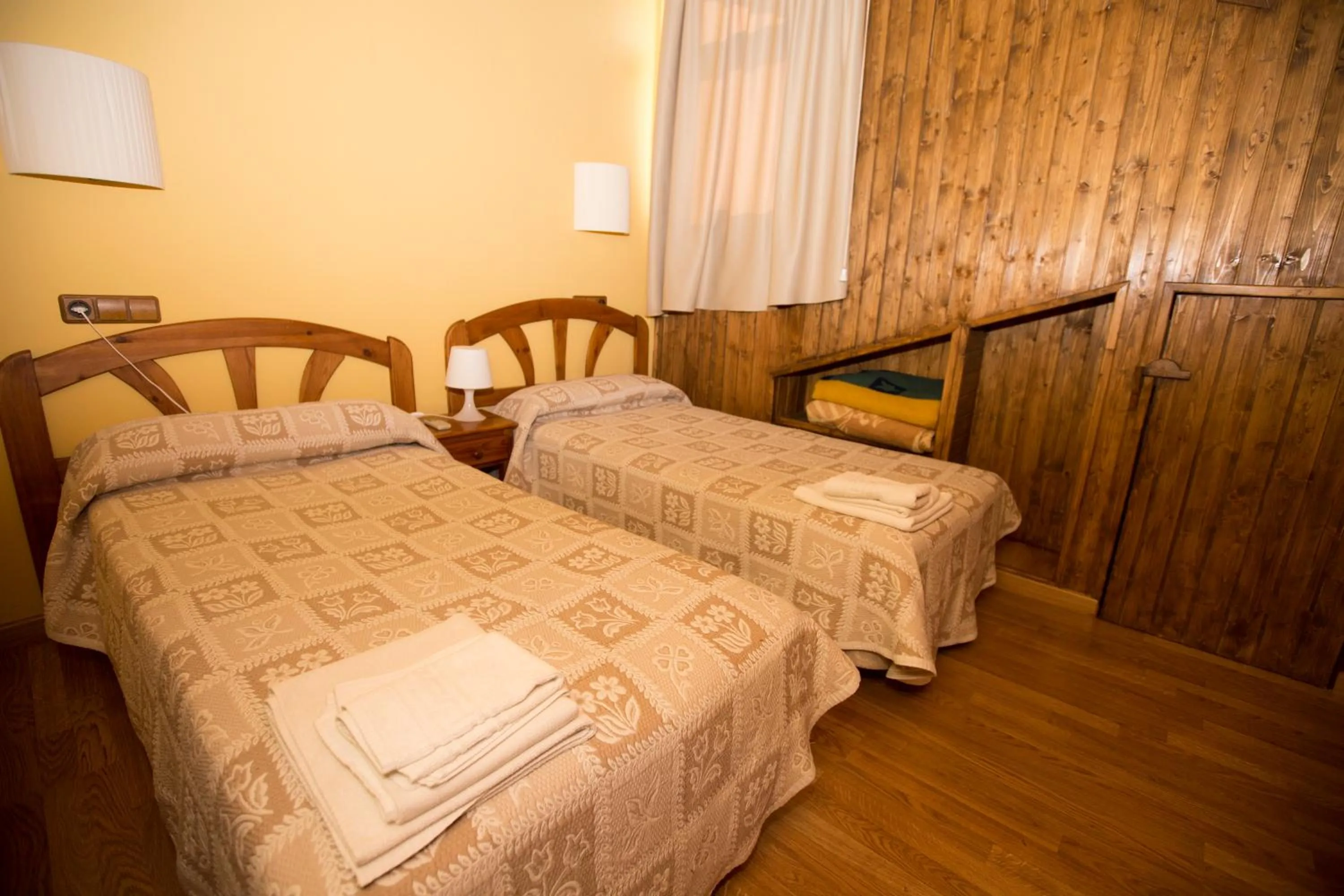 Bed in La Hospedería Del Silencio