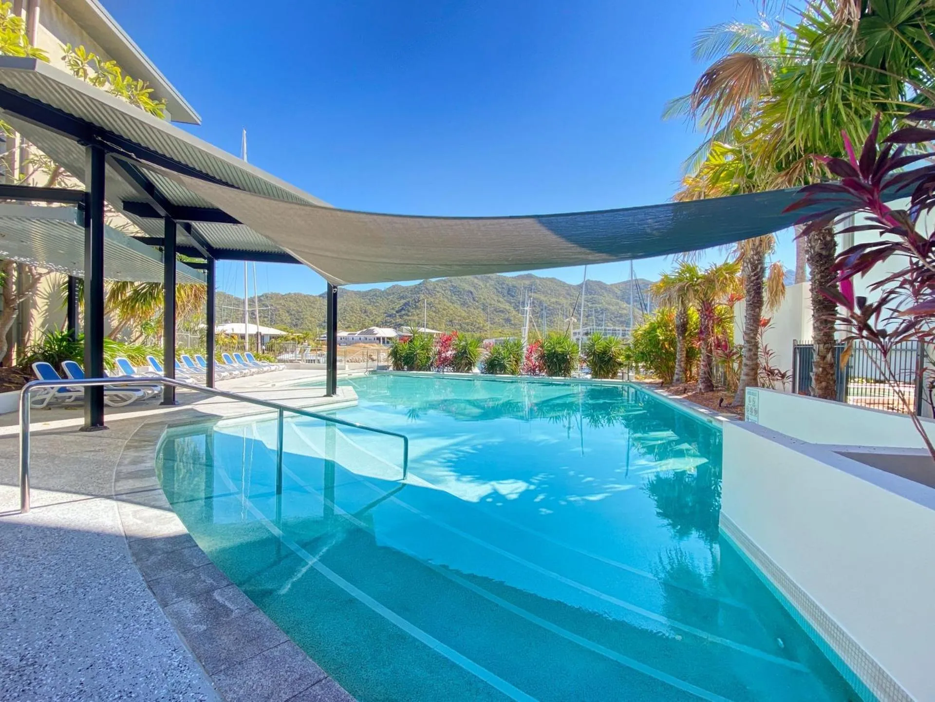 Blue on Blue Studio Room 1222