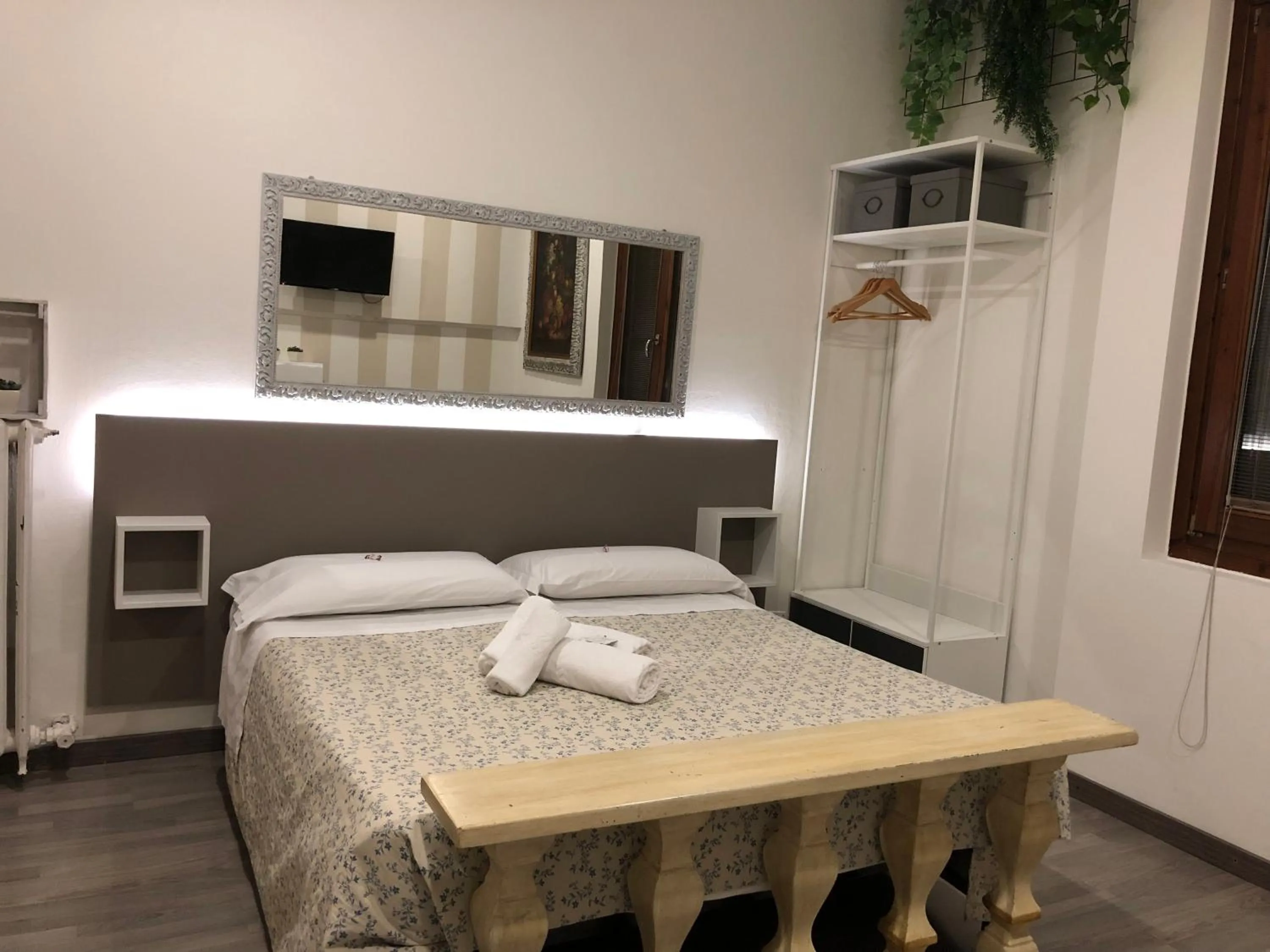 Bed in Rooms Giulietta e Romeo