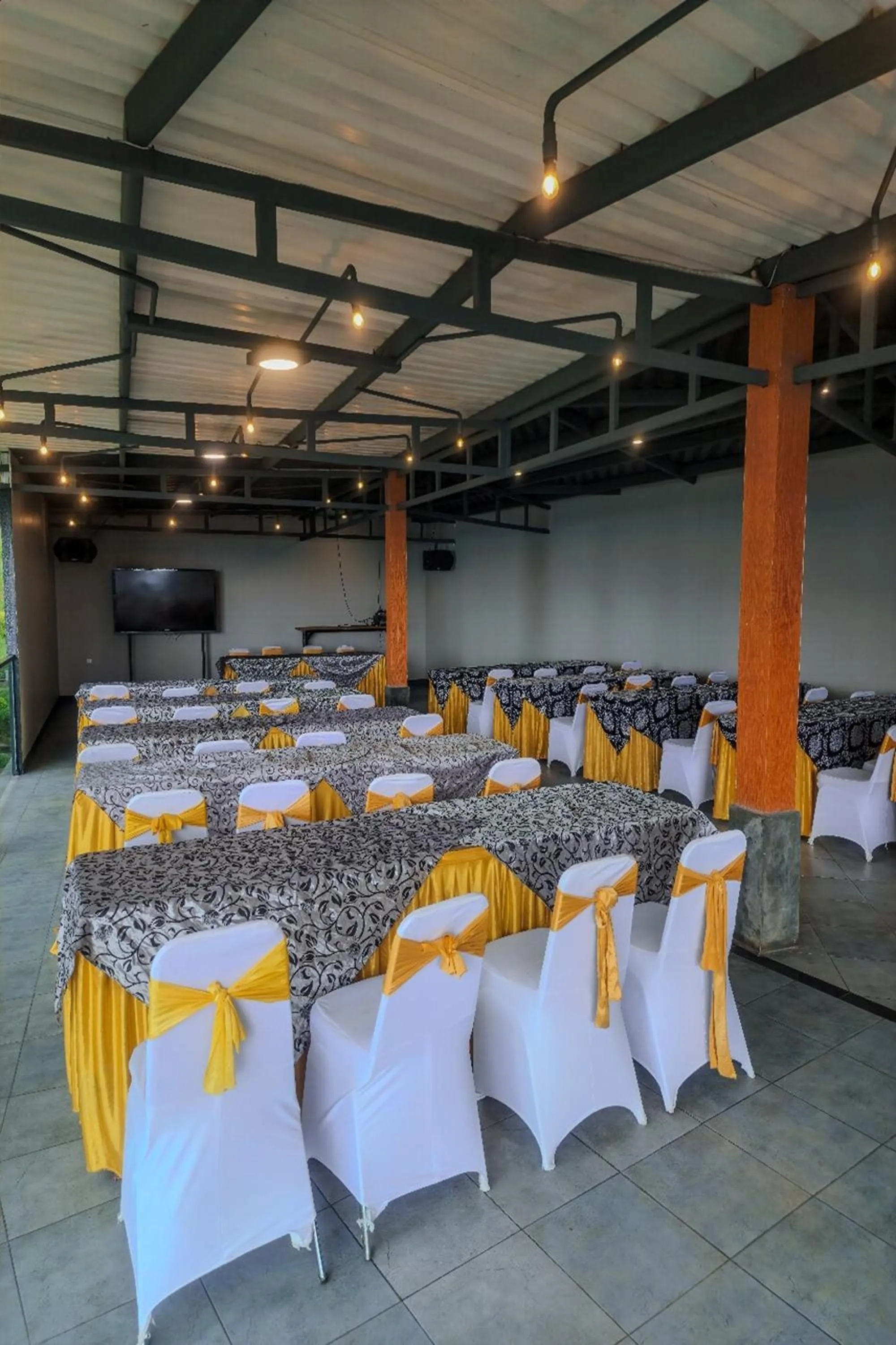 Meeting/conference room in Alinson Sunset Hill