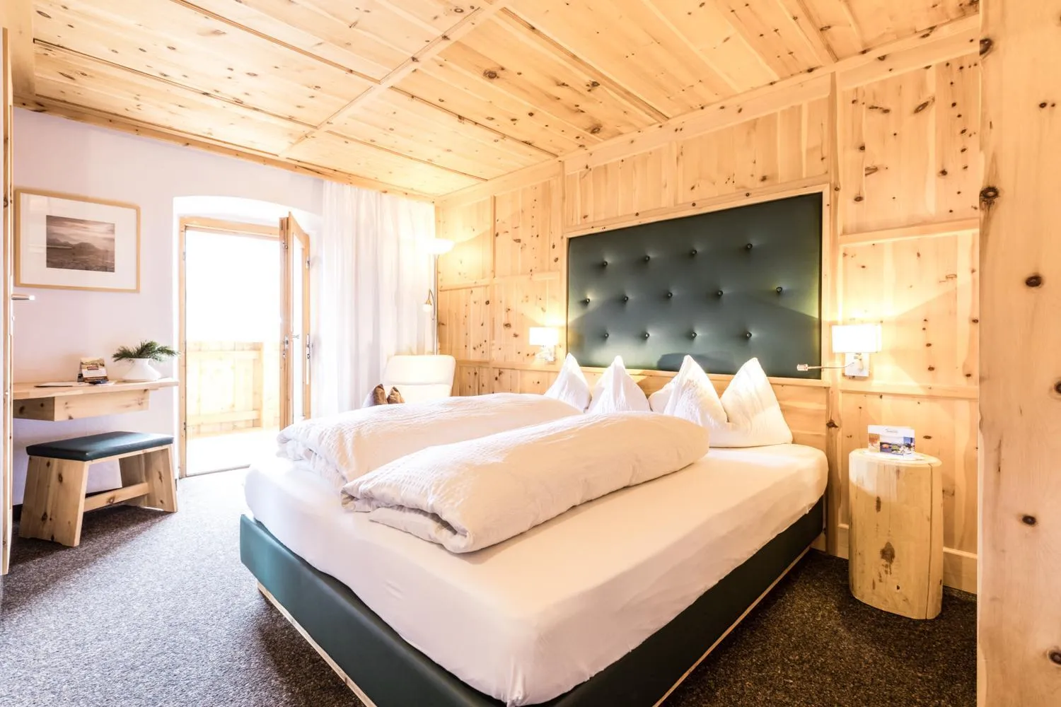 Bed in Berghotel Jochgrimm - Your Dolomites Home