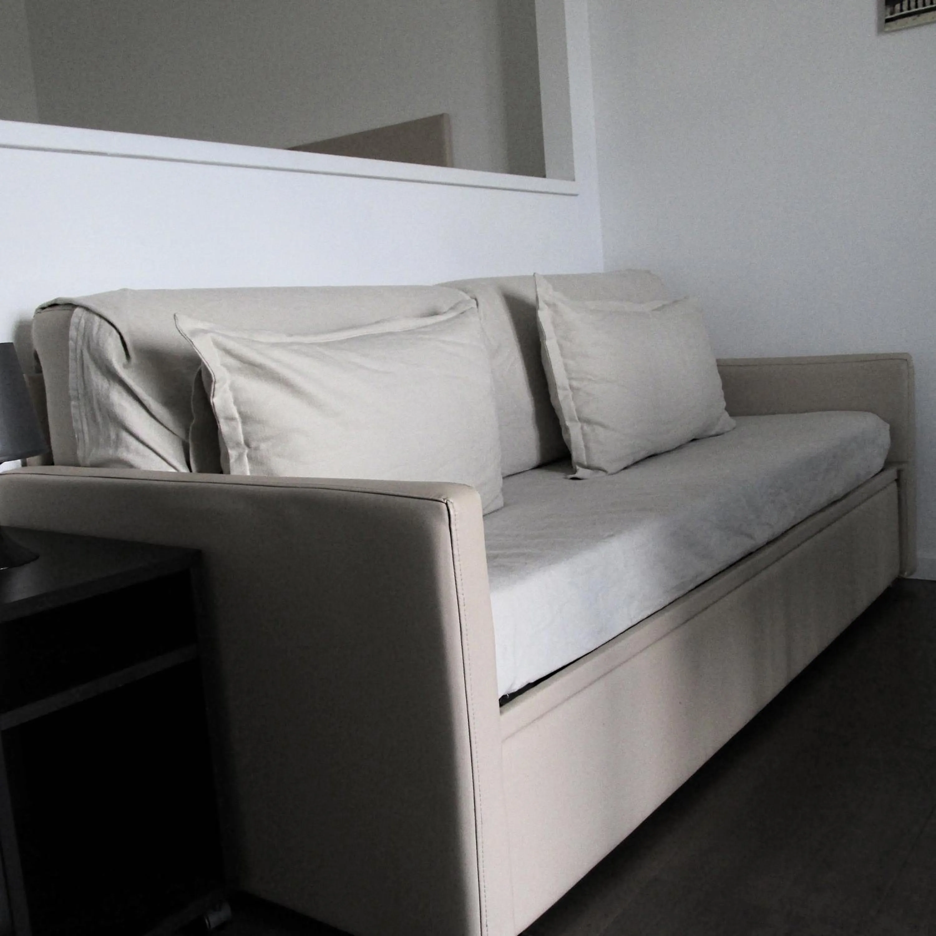 Living room, Bed in Residence Fiesole