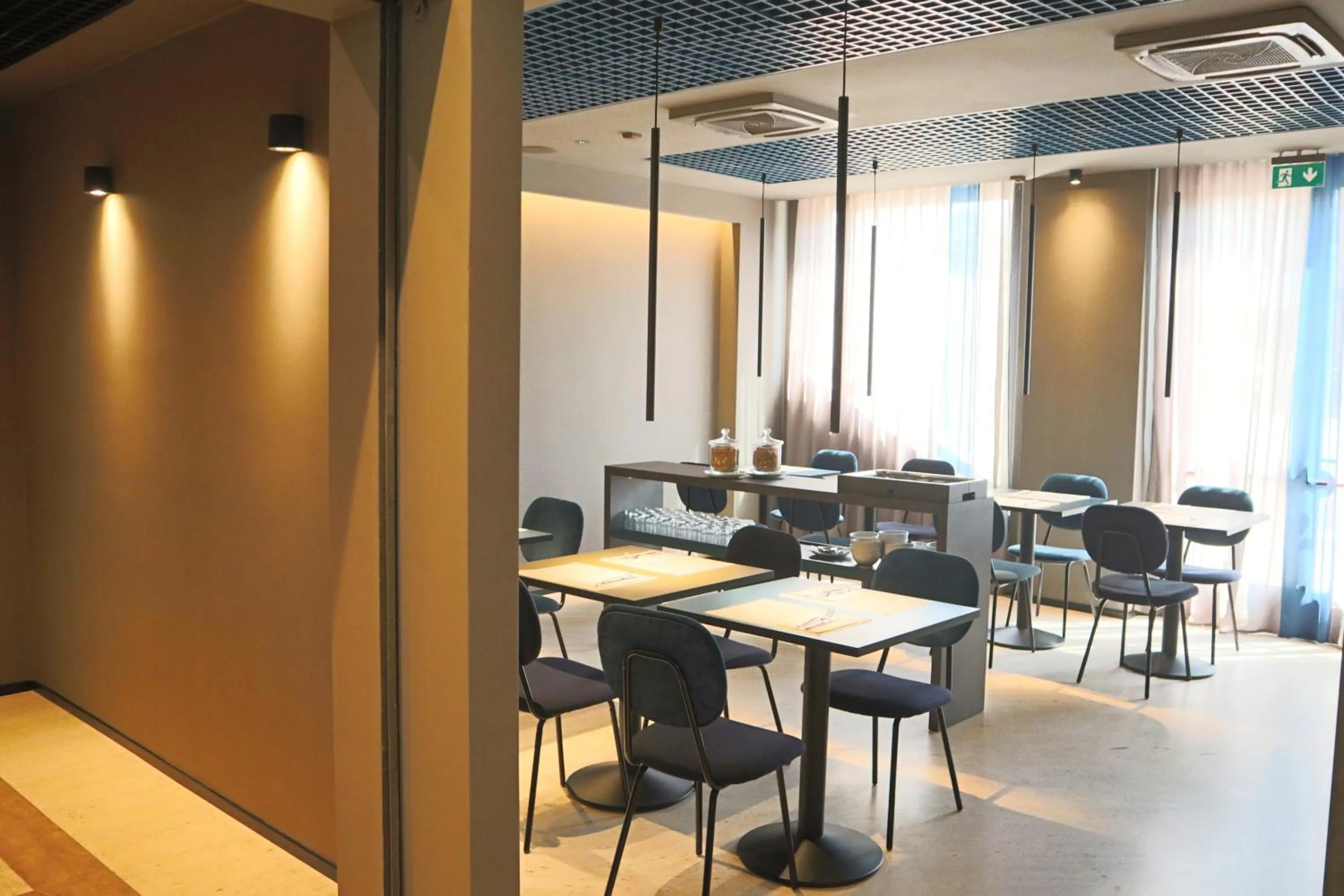 Breakfast in The City Hotel