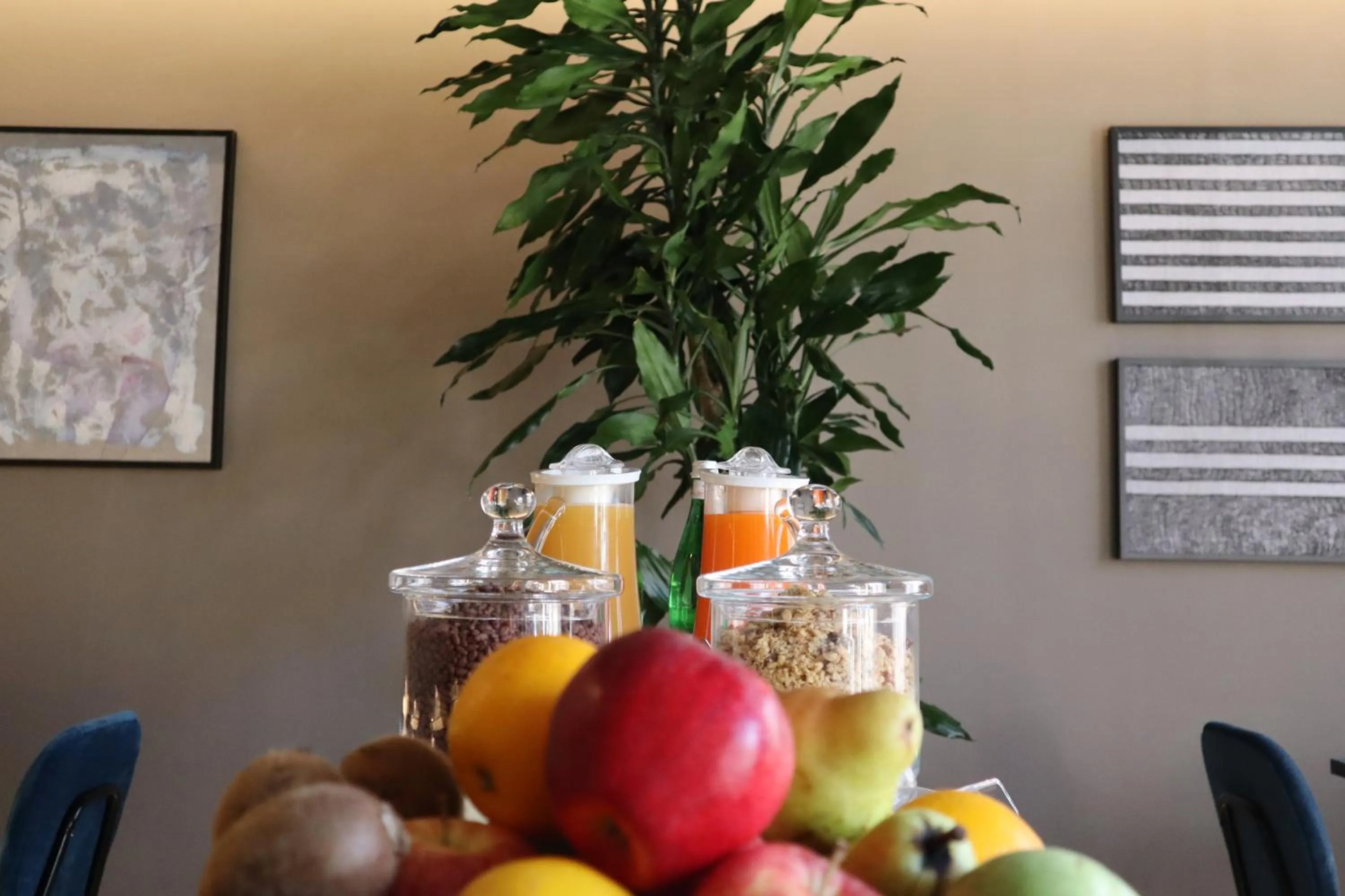 Breakfast in The City Hotel