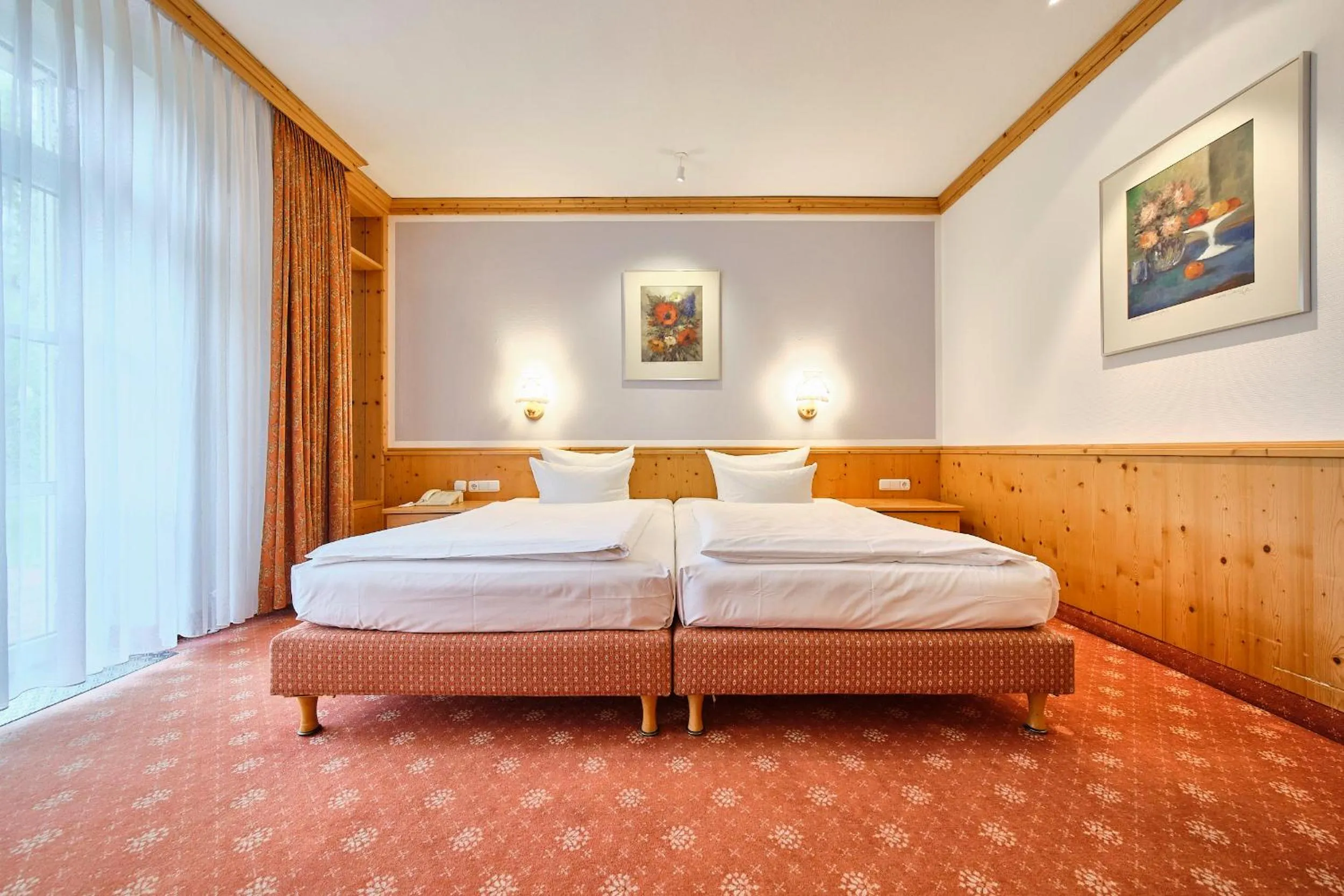 Photo of the whole room, Bed in Strandhotel Seehof
