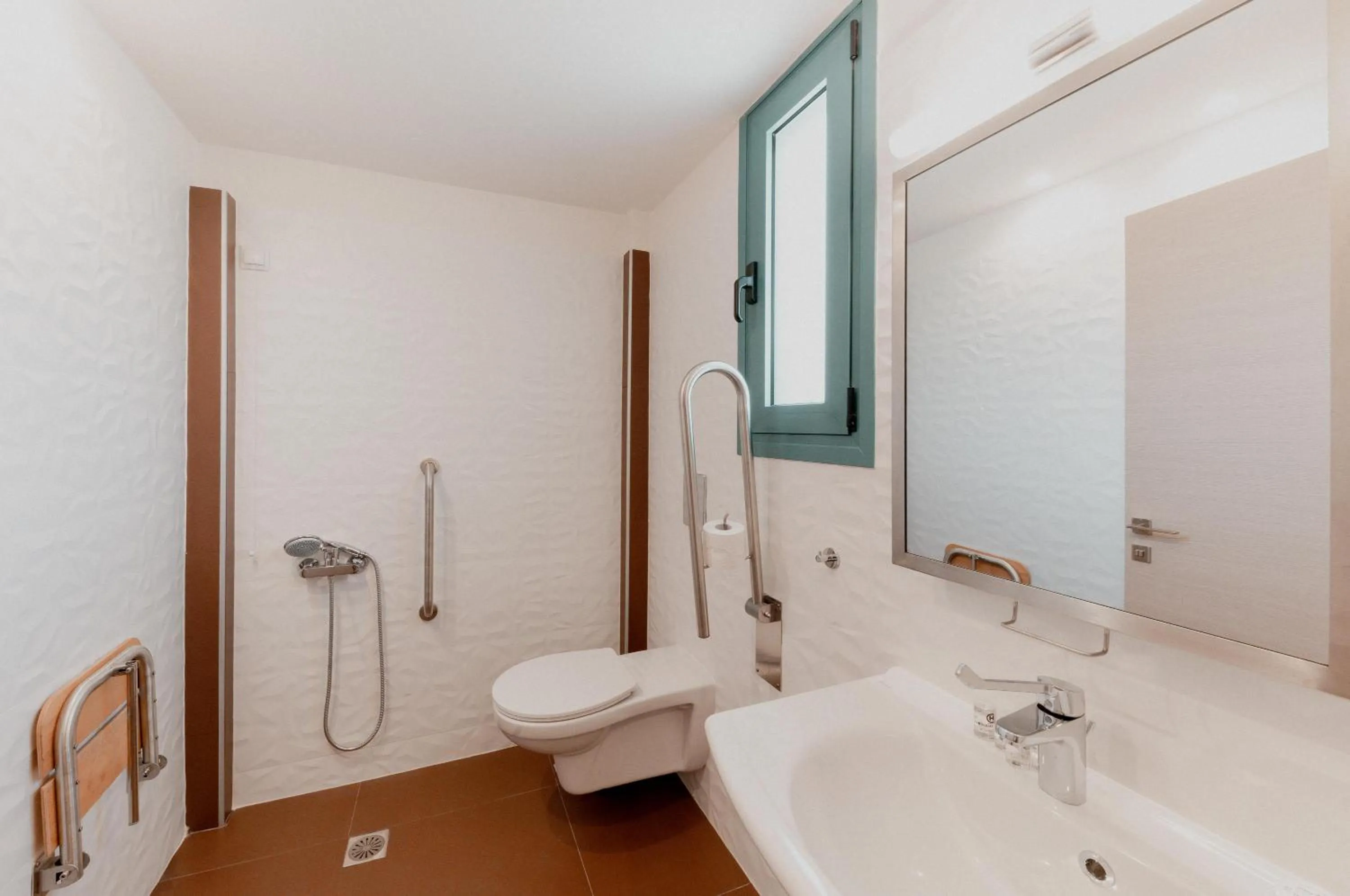 Bathroom in Palacio del Sol Luxury Apartments