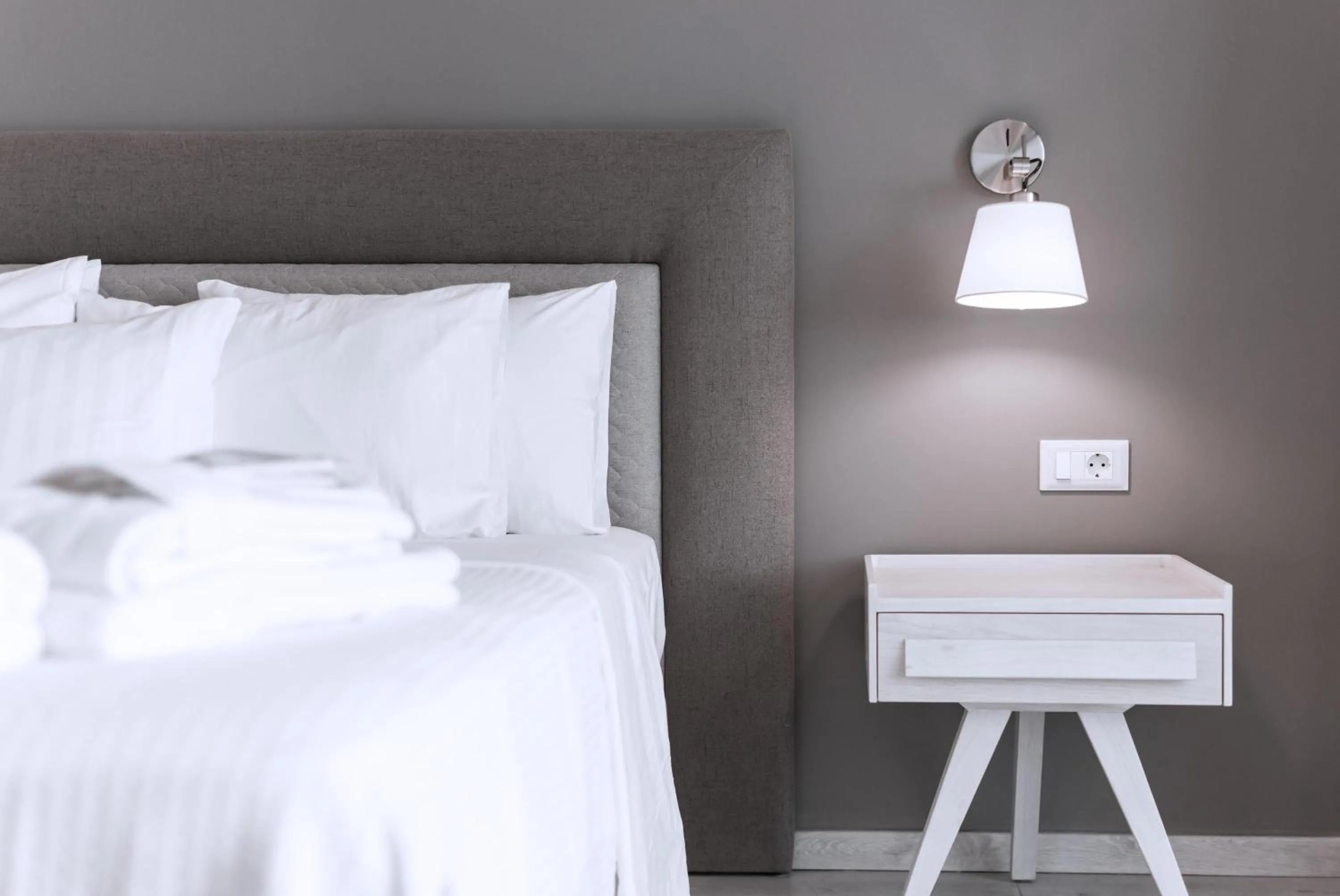 Bed in Palacio del Sol Luxury Apartments