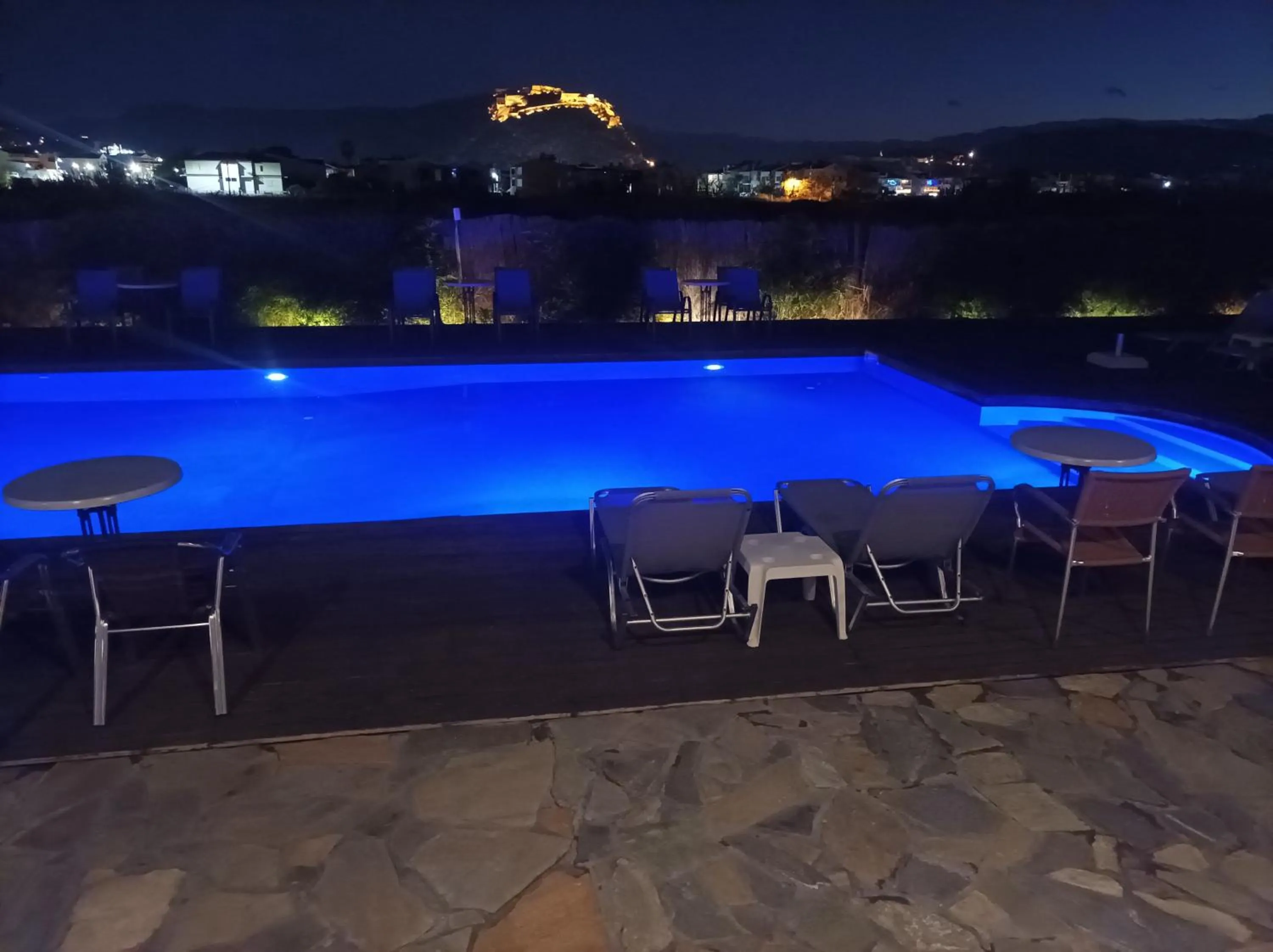 Swimming pool in Palacio del Sol Luxury Apartments