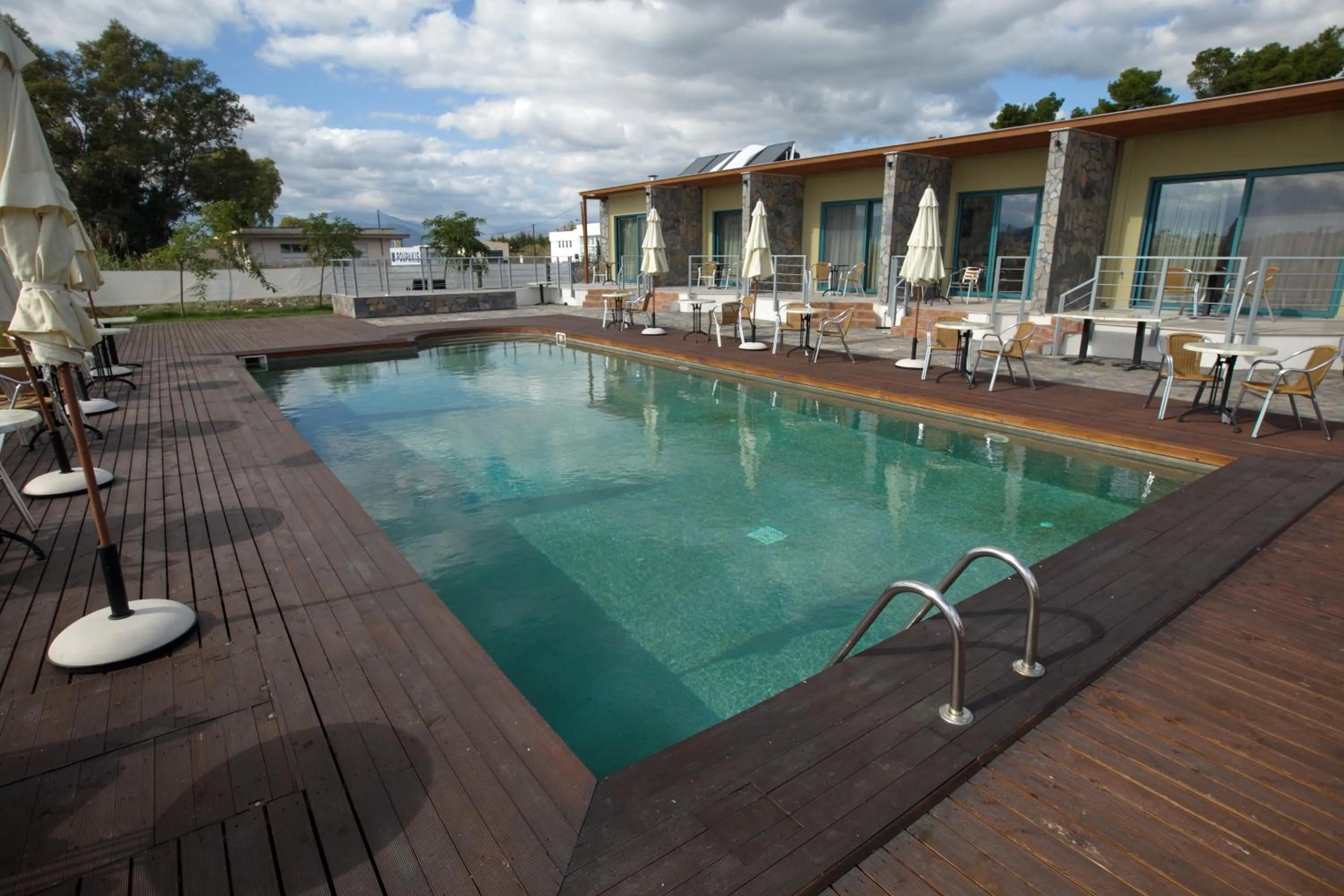 Swimming pool in Palacio del Sol Luxury Apartments