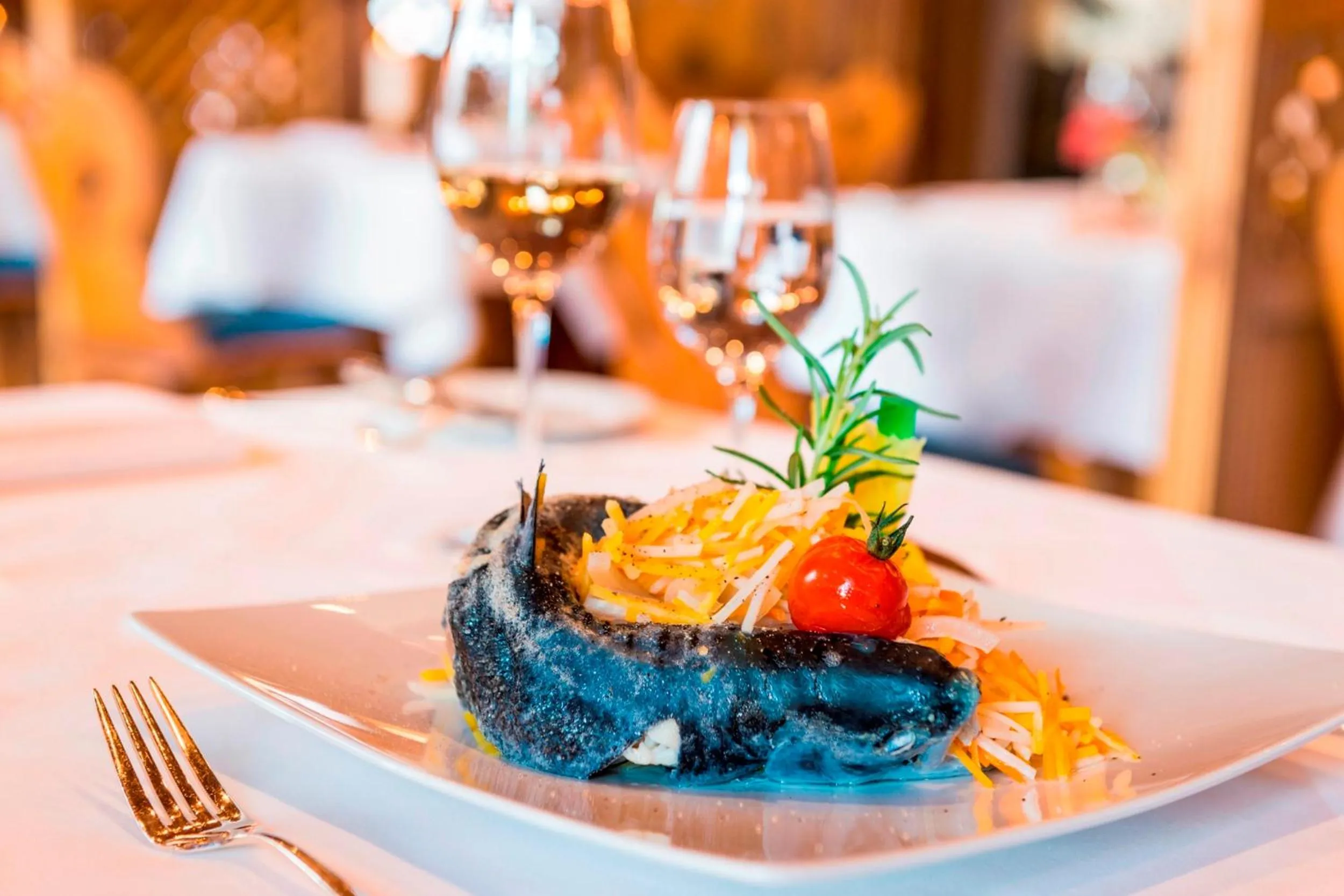 Food close-up in Parkhotel Wallgau 4 Sterne Superior Alpenjuwel mit Spa Genuss, Golf & Wellness in der Karwendel-Region Tradition trifft Eleganz im stilvollen Rückzugsort