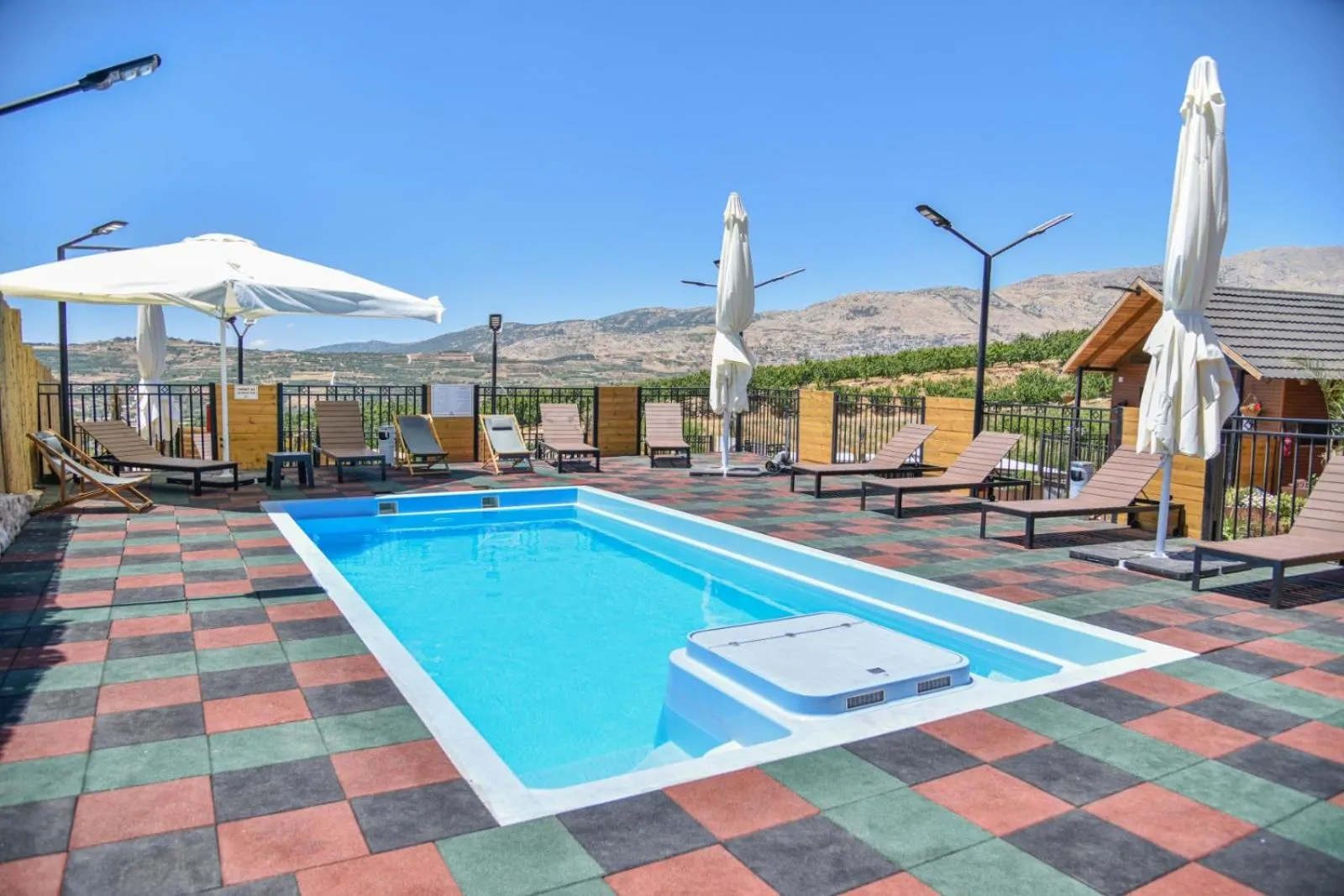 Mitzpe Hermon Tzimmers