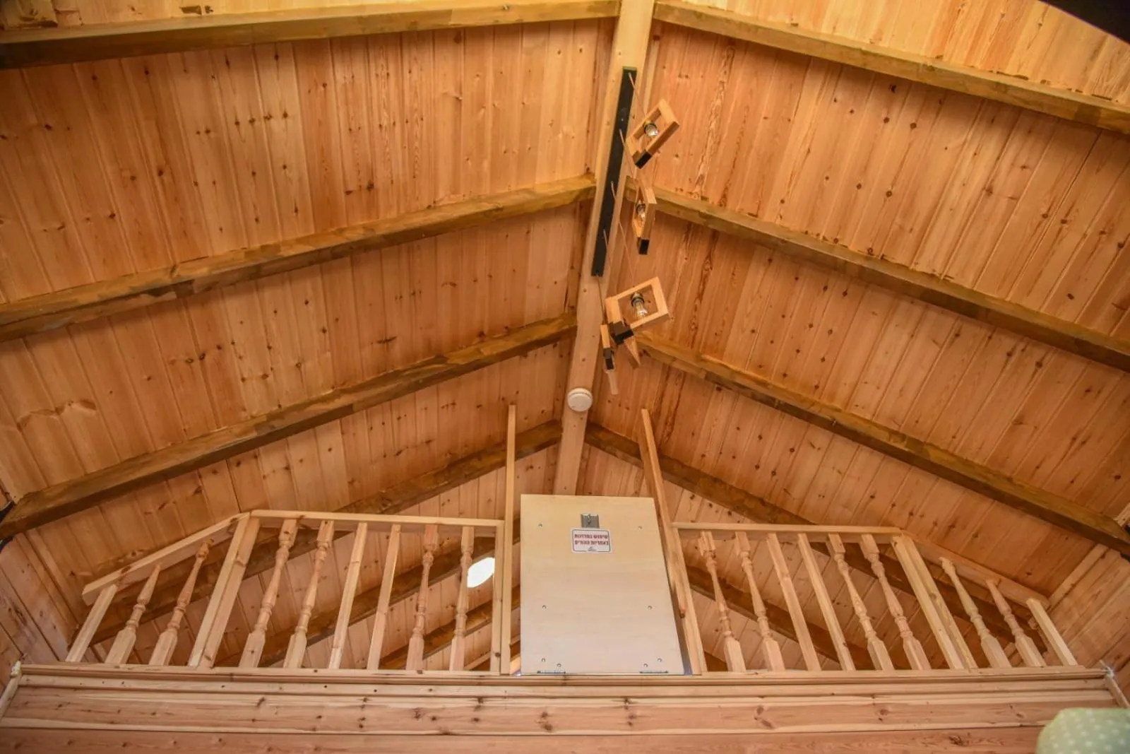 Mitzpe Hermon Tzimmers