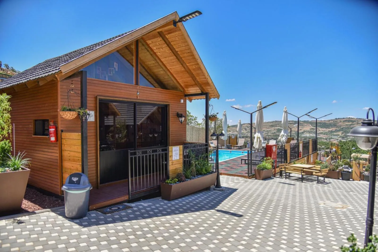 Mitzpe Hermon Tzimmers