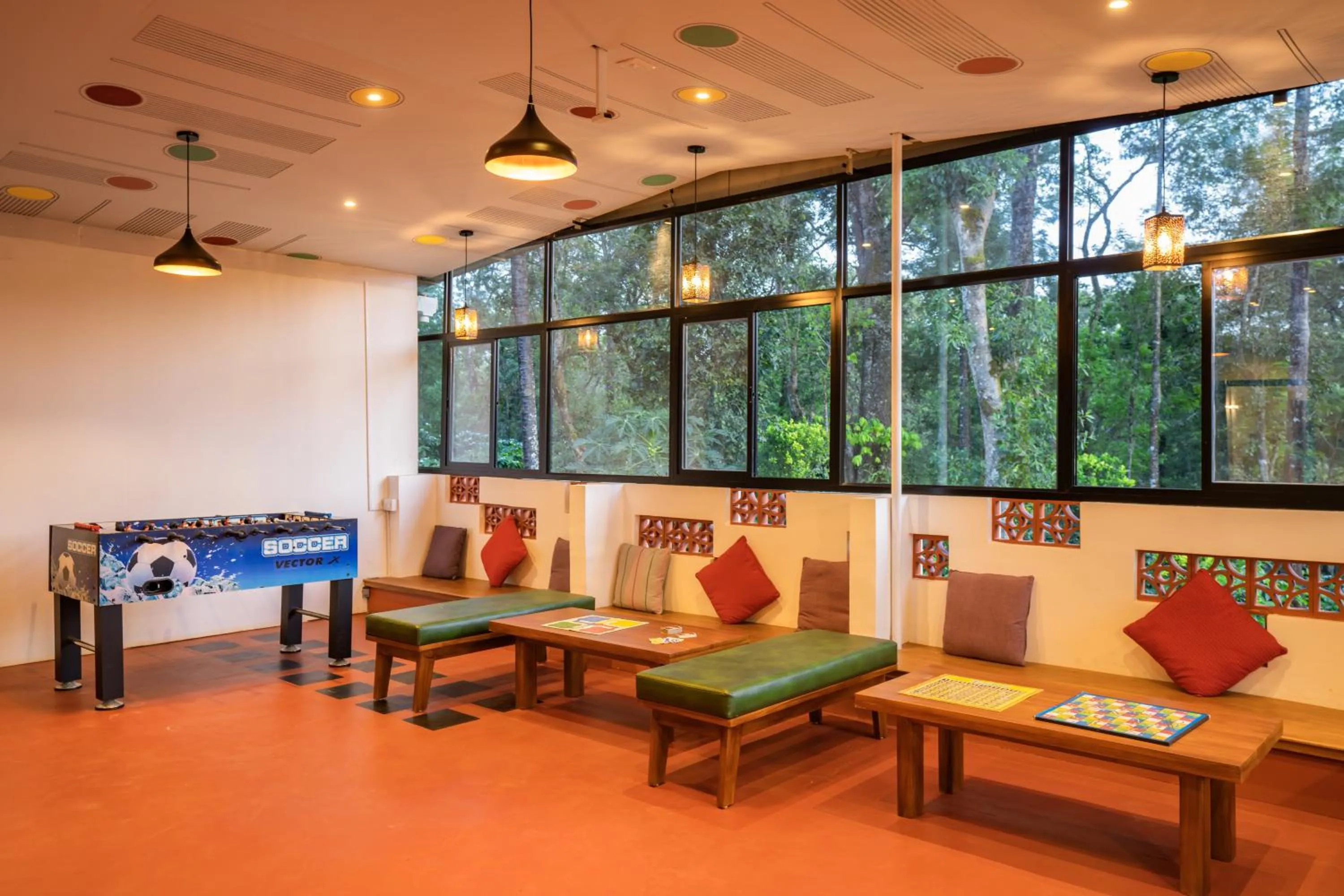 Communal lounge/ TV room in Zostel Coorg, Madikeri