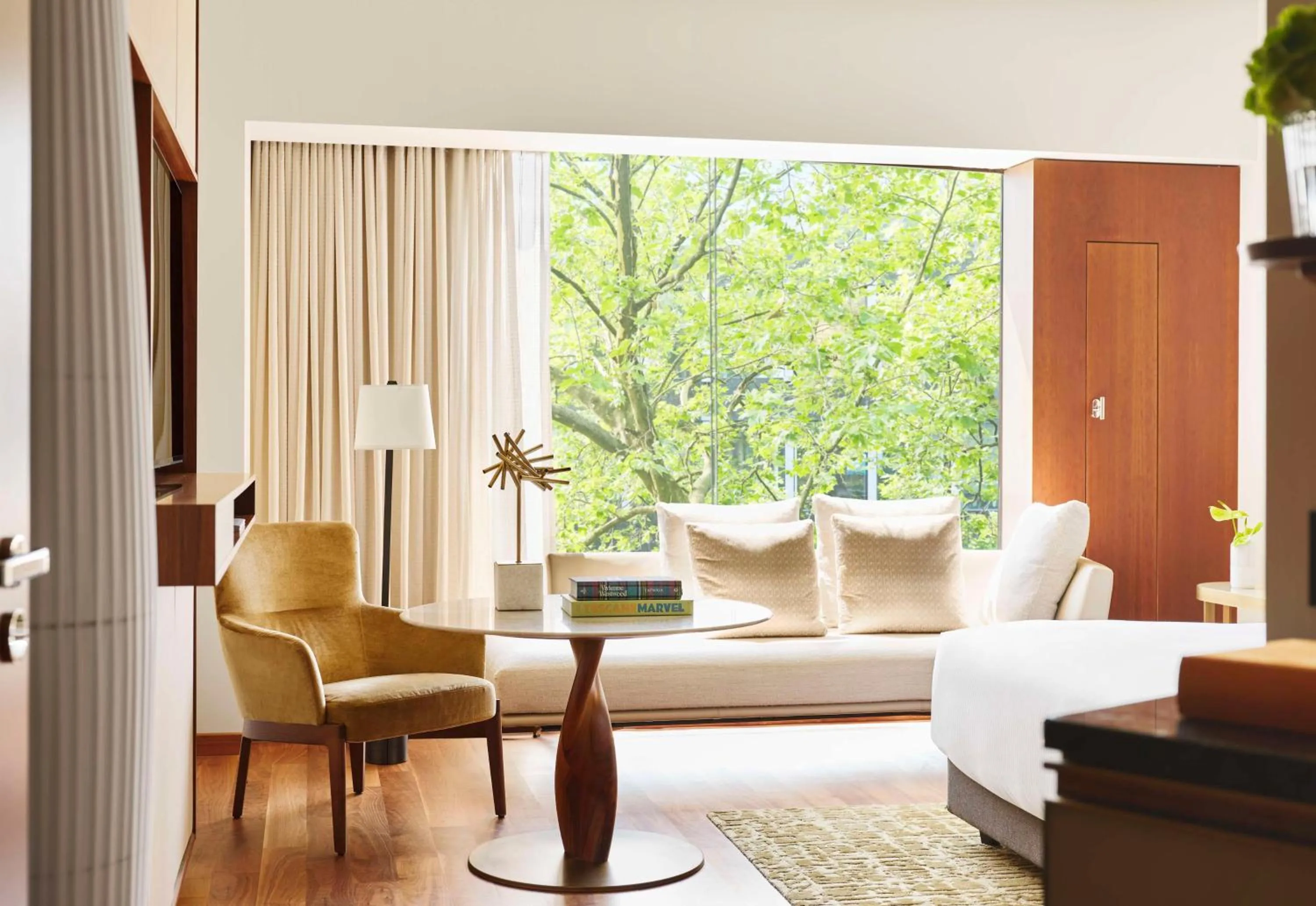 Bedroom in Park Hyatt Zurich – City Center Luxury