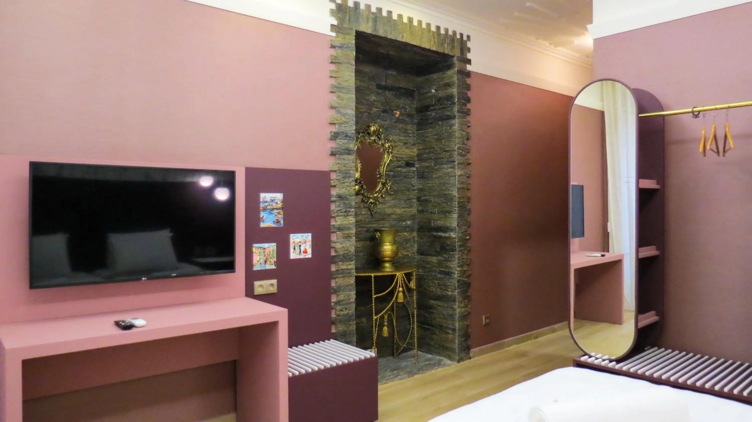 Photo of the whole room in Happy House Comfort Plus