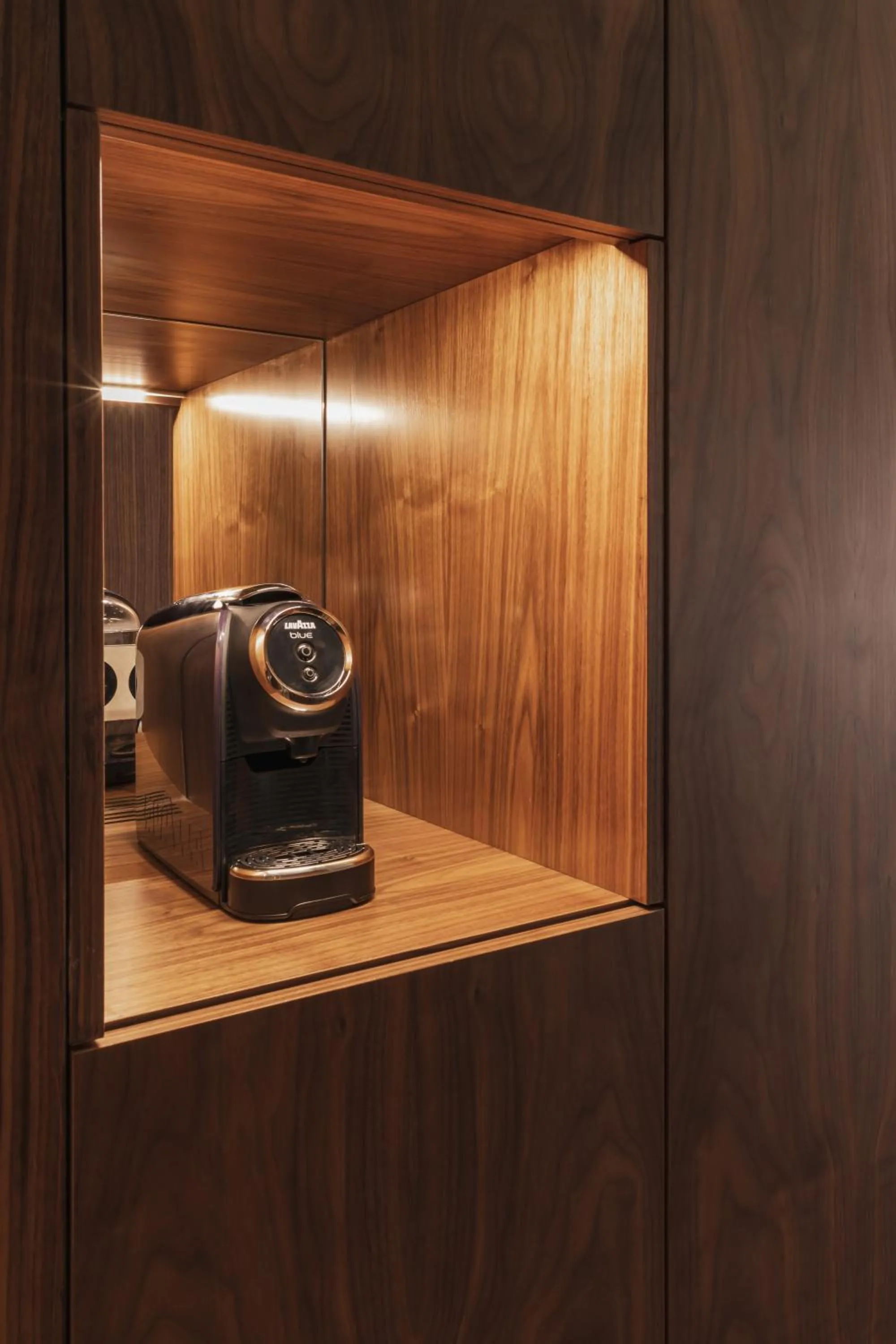 Coffee/tea facilities in Fontinha Porto, Trademark Collection by Wyndham