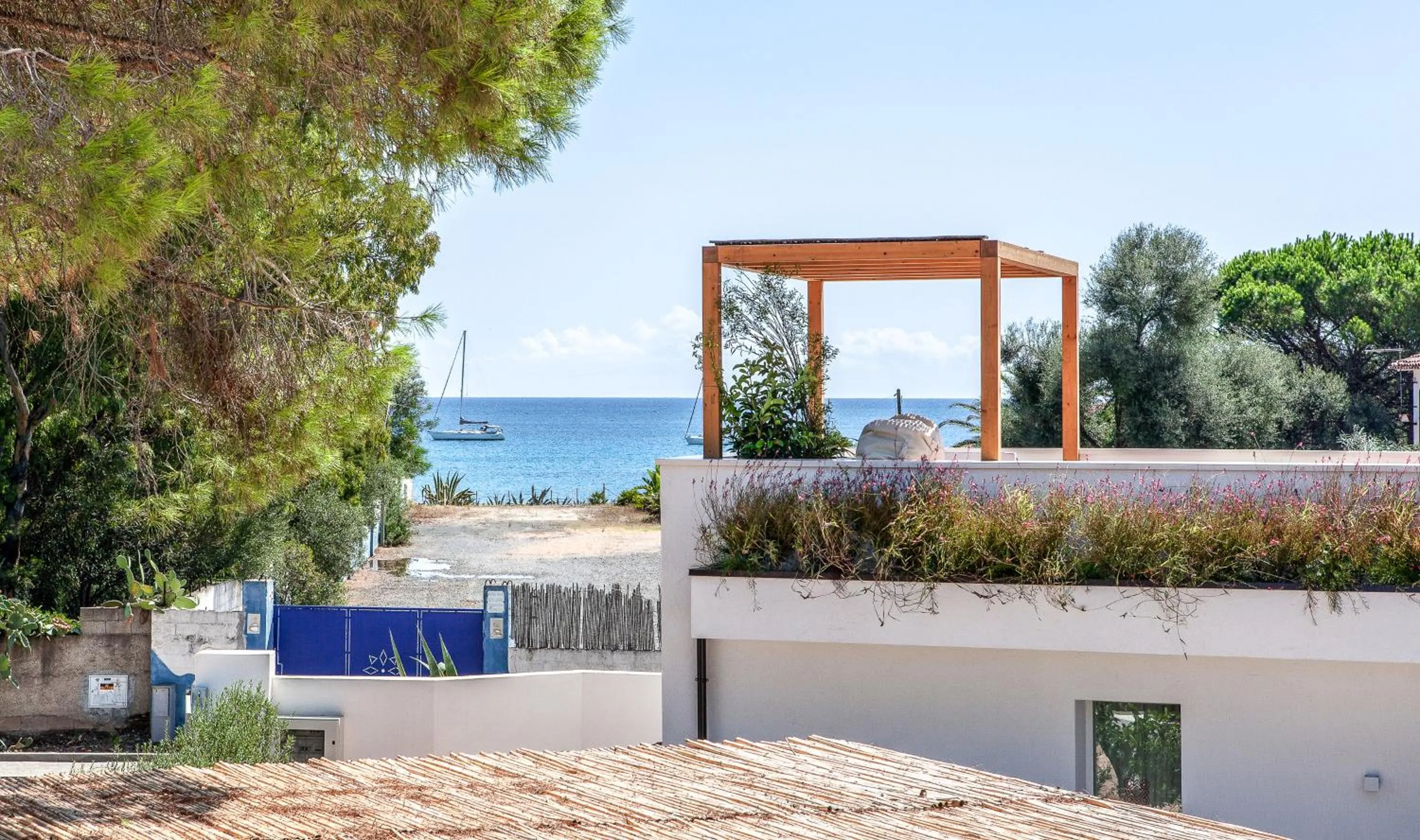 Day in NOHA Lifestyle Hotel - Adults Only