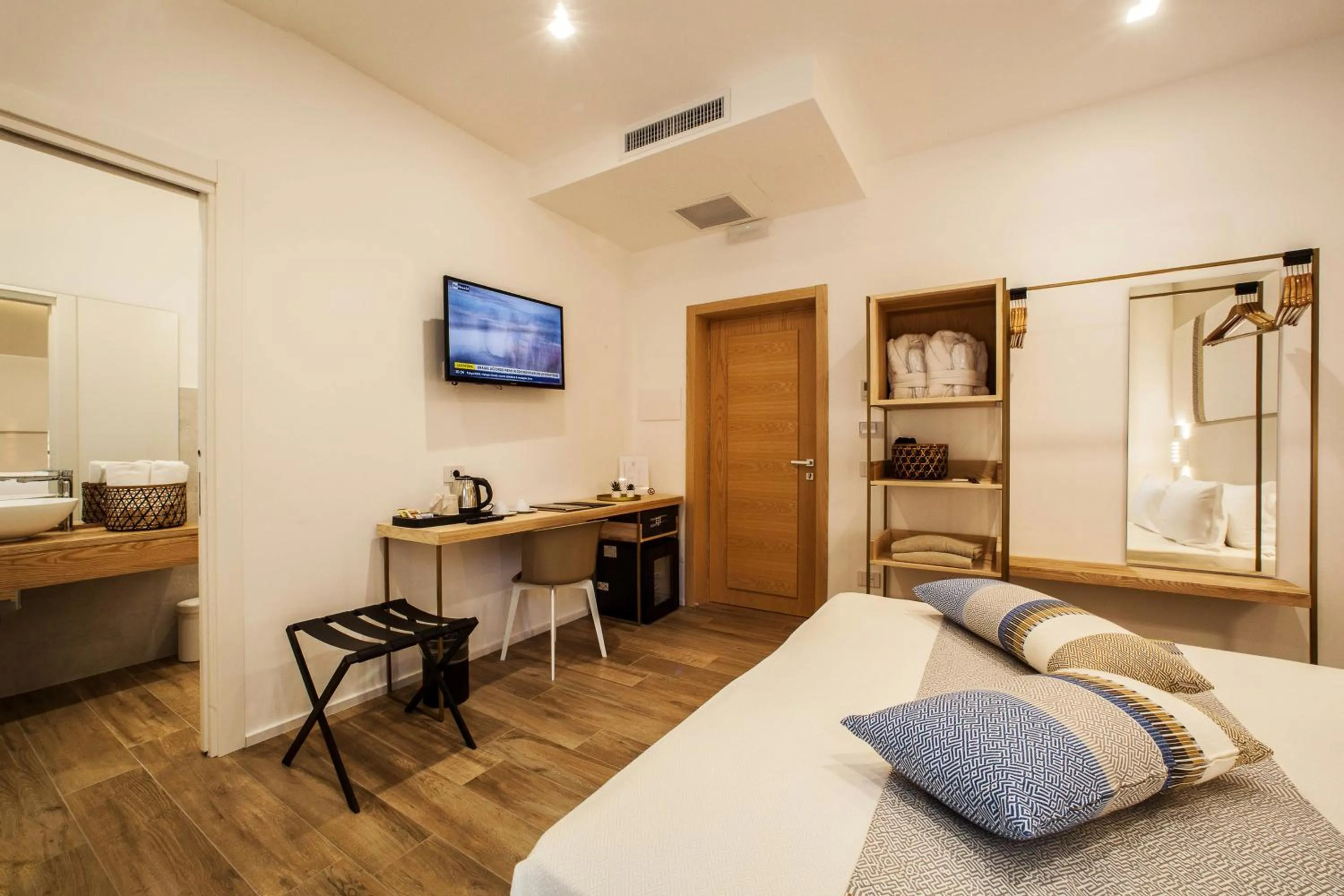 Bed in NOHA Lifestyle Hotel - Adults Only